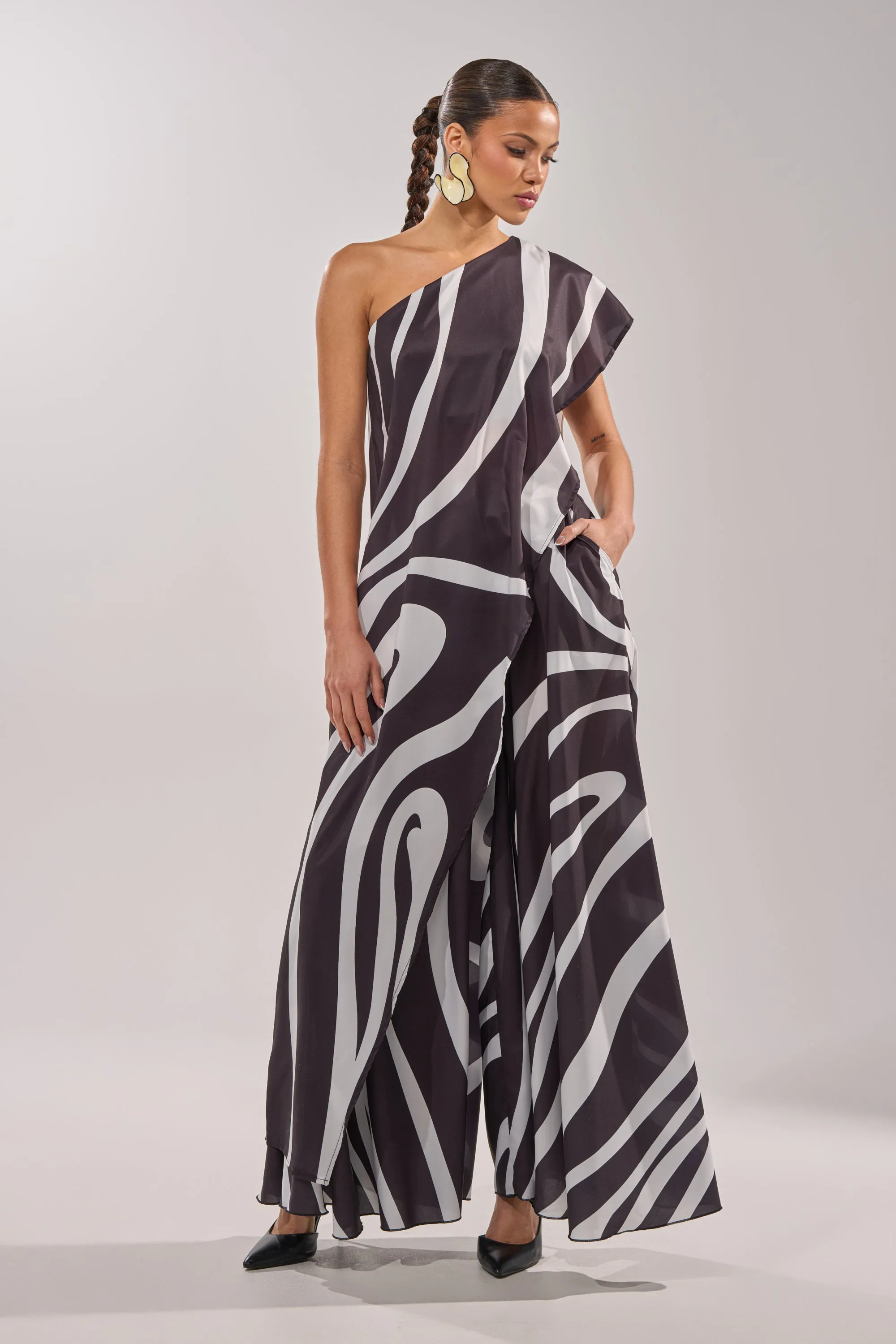 TRINA ELONGATED SINGLE SHOULDER TOP sold by AKIRA