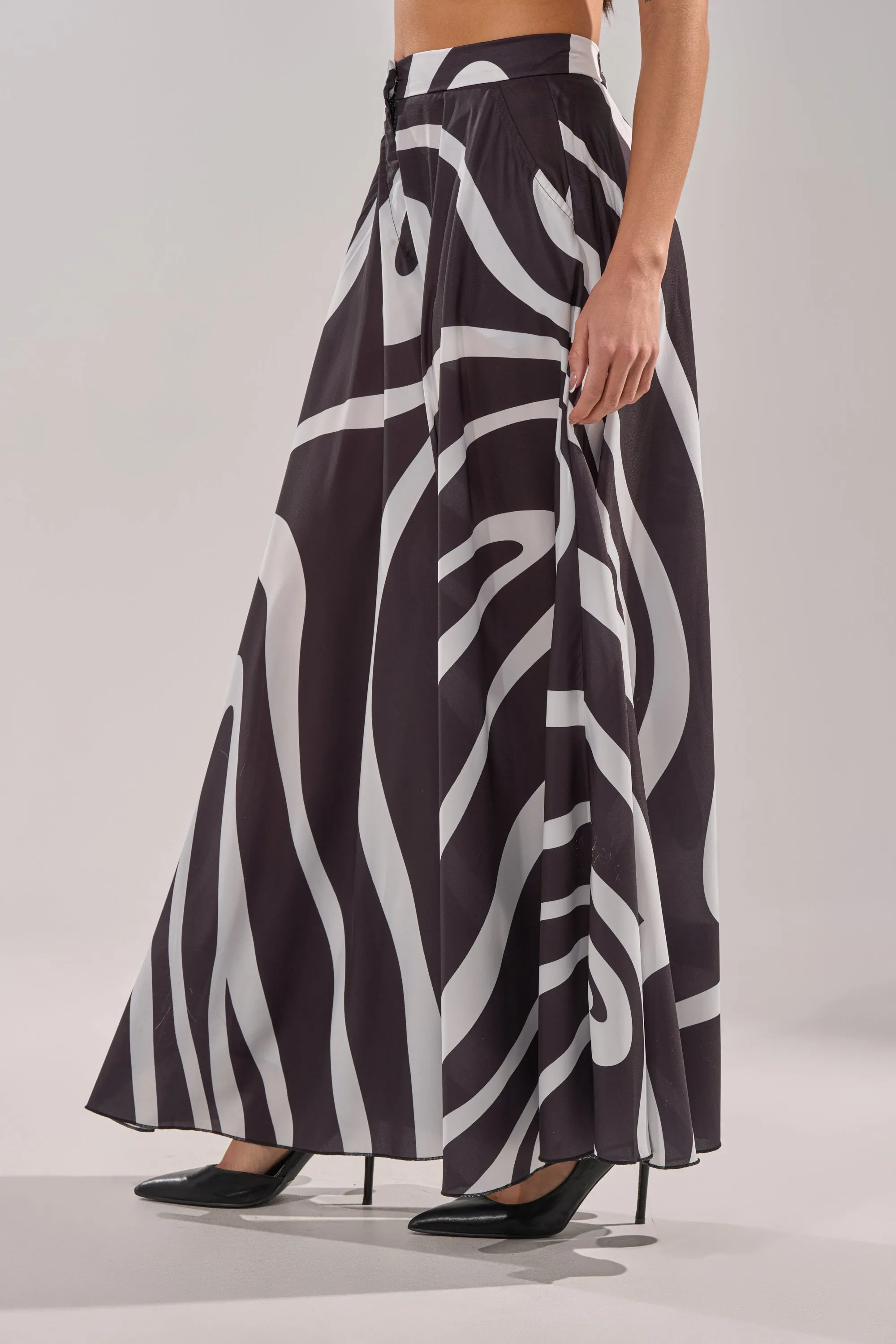 TRINA PLEATED PALAZZO PANT sold by AKIRA product image thumbnail 3