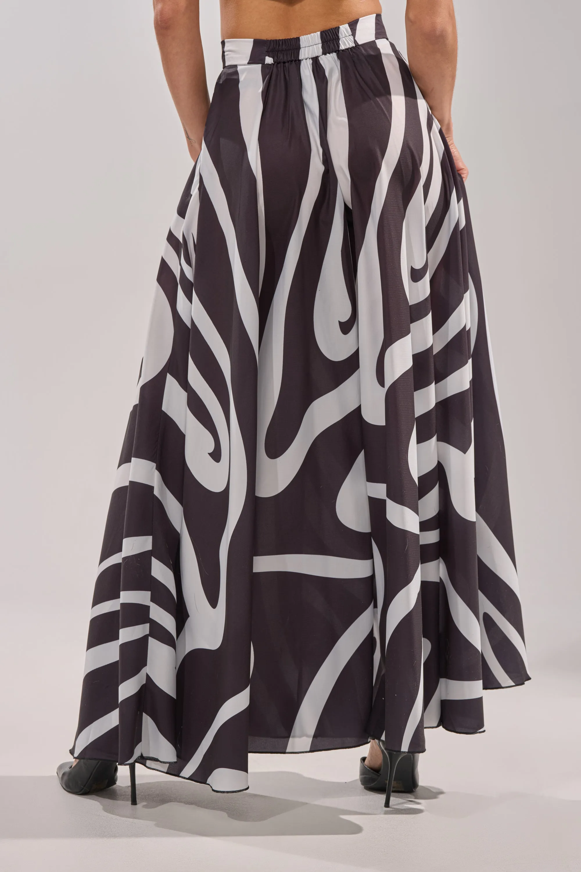TRINA PLEATED PALAZZO PANT sold by AKIRA product image thumbnail 4