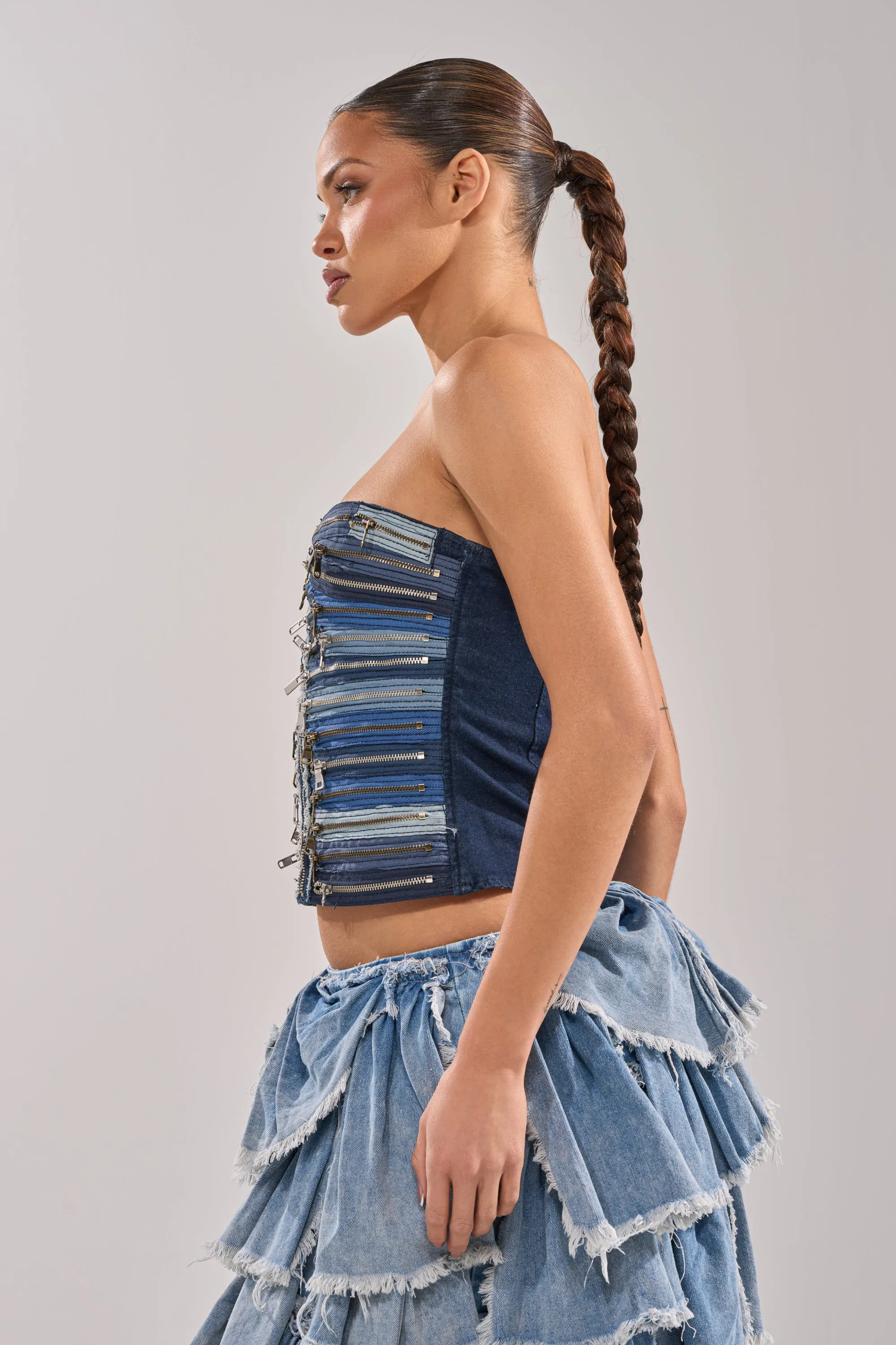 NAME YOUR GAME ZIPPER CORSET sold by AKIRA product image thumbnail 4