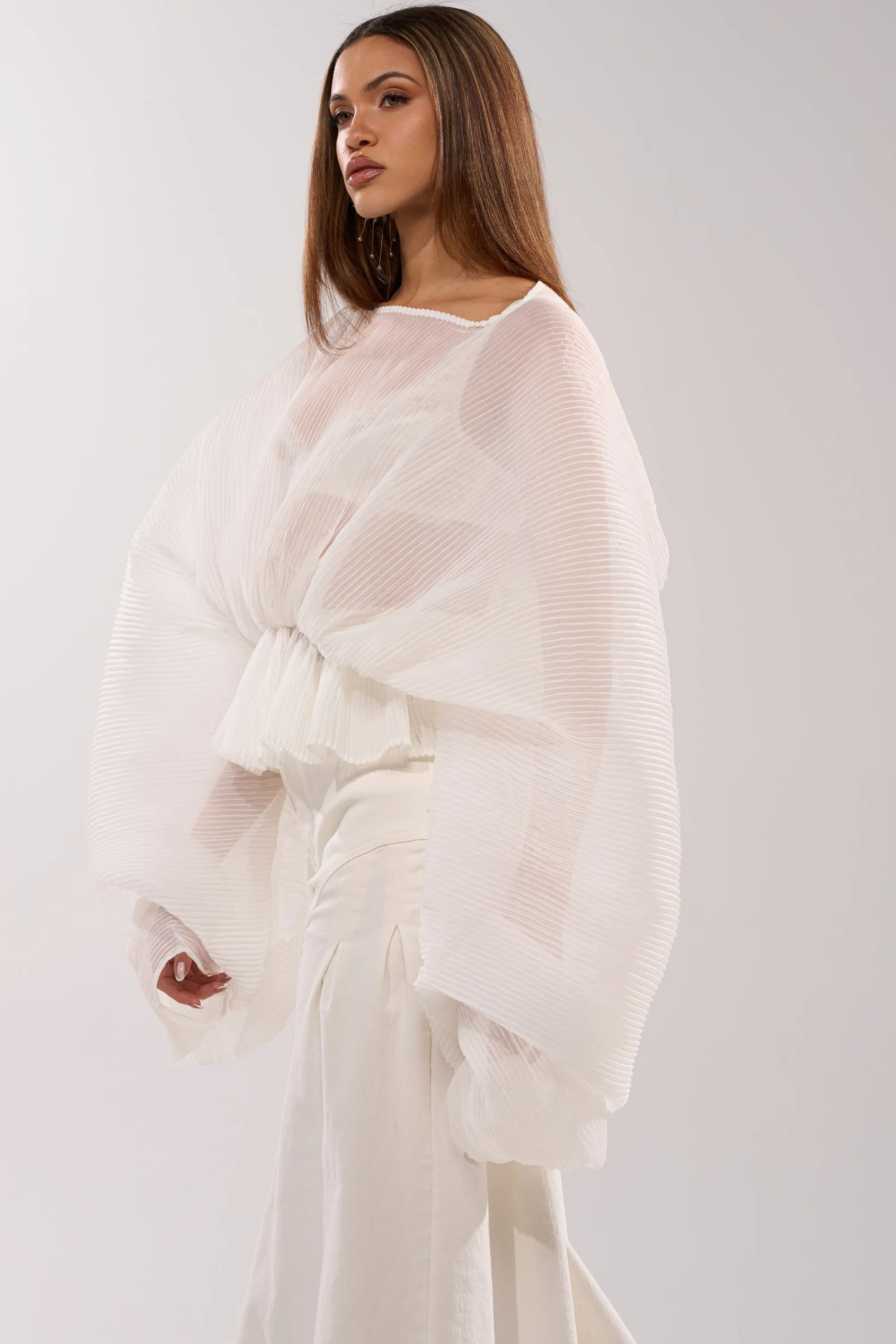 PRETTY GIRL PROBLEMS BLOUSE IN WHITE sold by AKIRA product image thumbnail 4