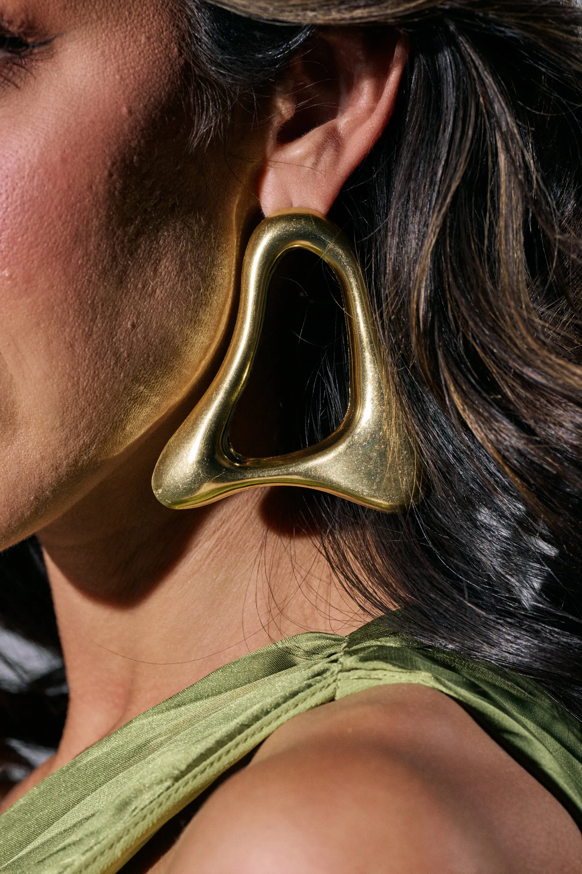 MOD GAL EARRING sold by AKIRA product image thumbnail 2