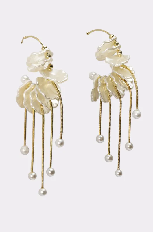 KYLA EARRING sold by AKIRA