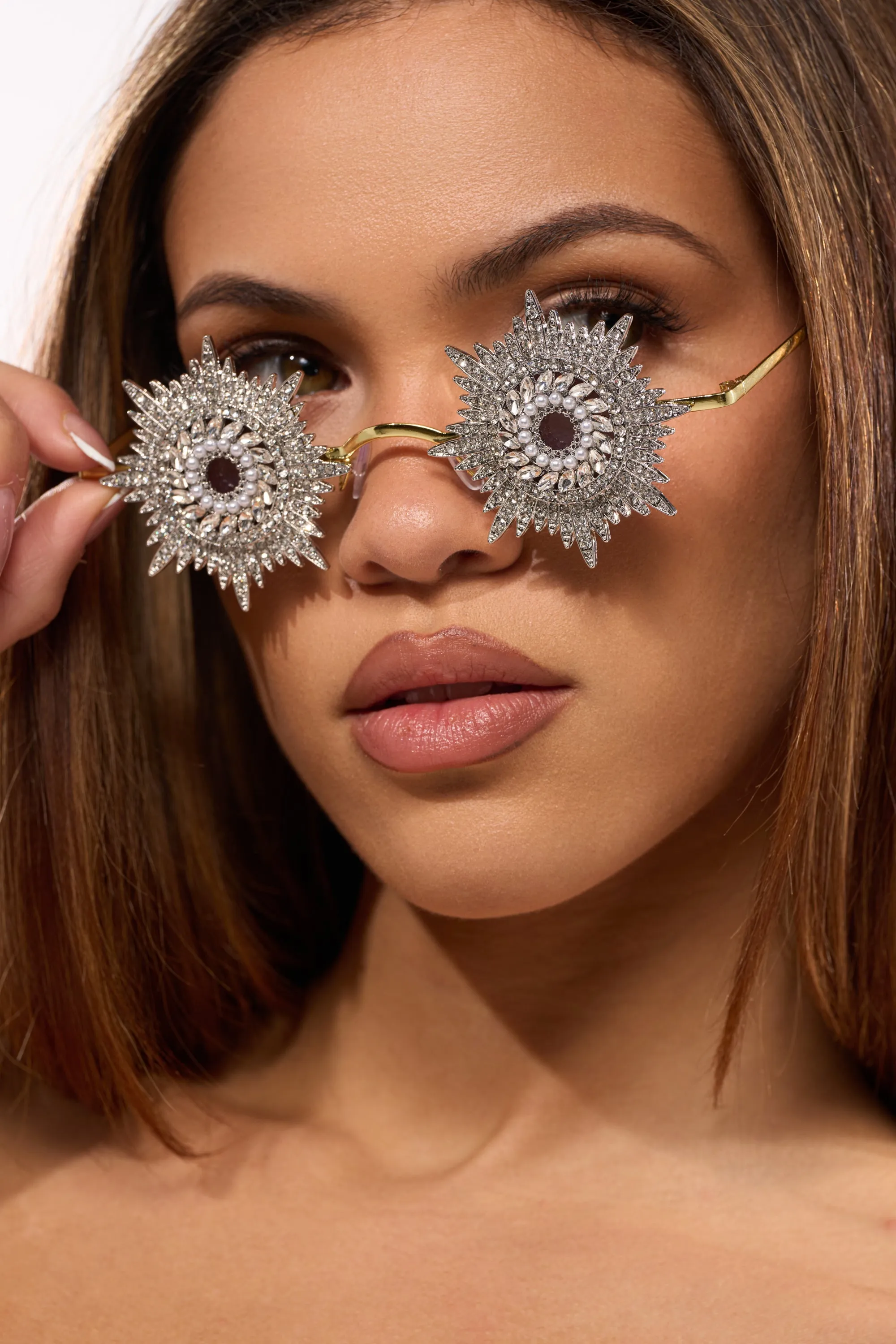 WHY DO I NEED TO SEE SUNGLASSES sold by AKIRA product image thumbnail 2