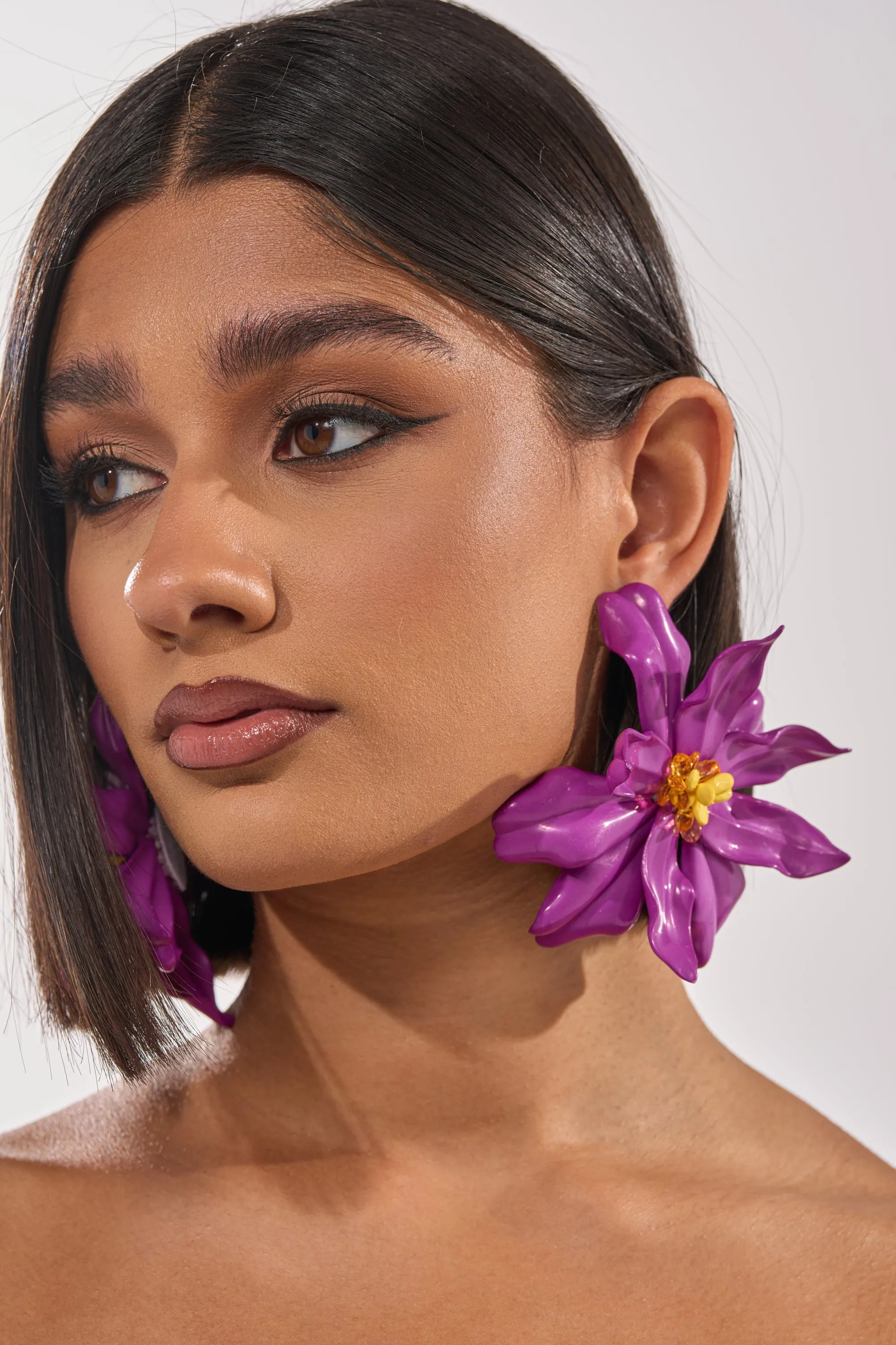 IN THE GARDEN EARRING sold by AKIRA product image thumbnail 2