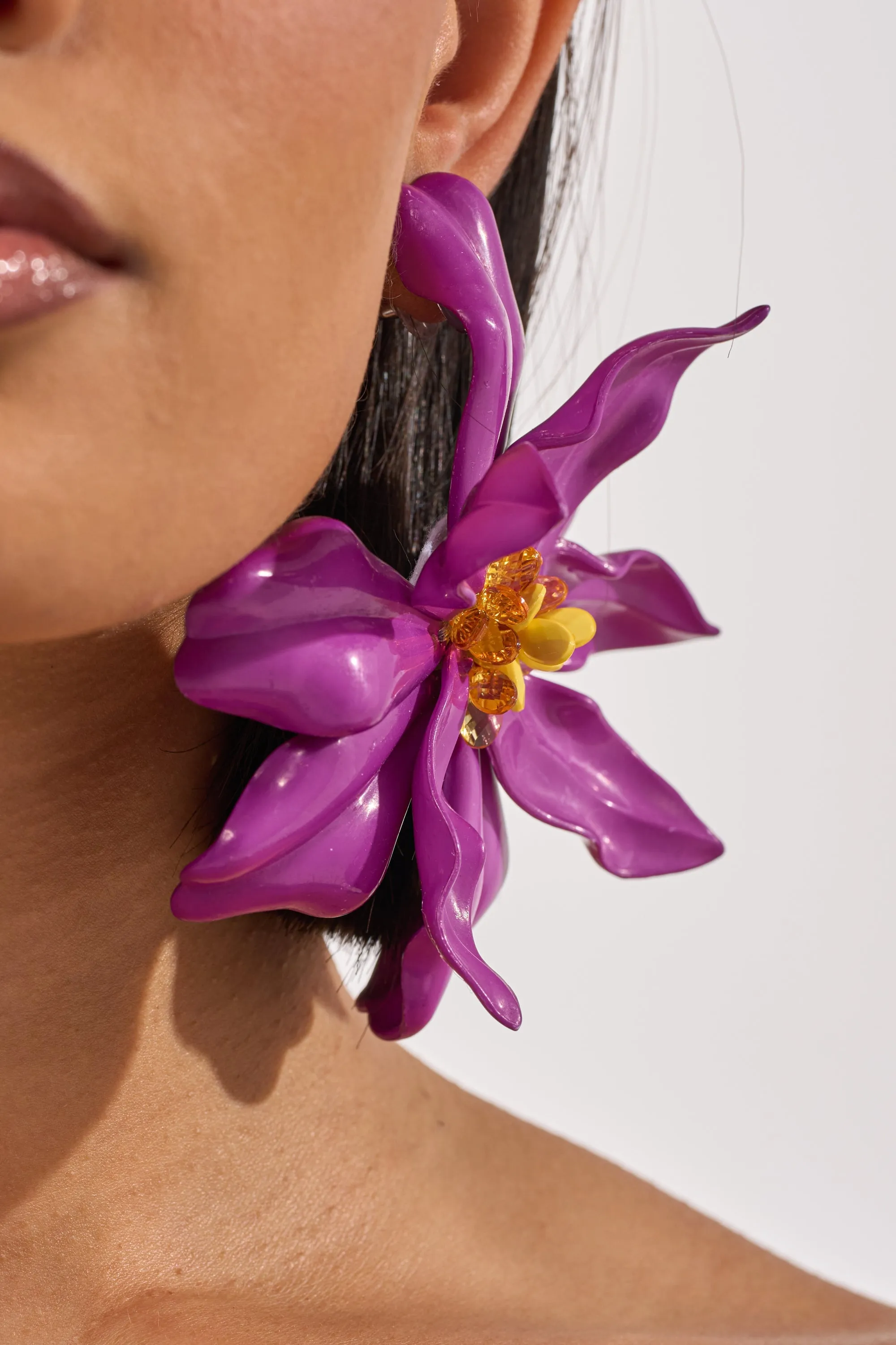 IN THE GARDEN EARRING sold by AKIRA product image thumbnail 5
