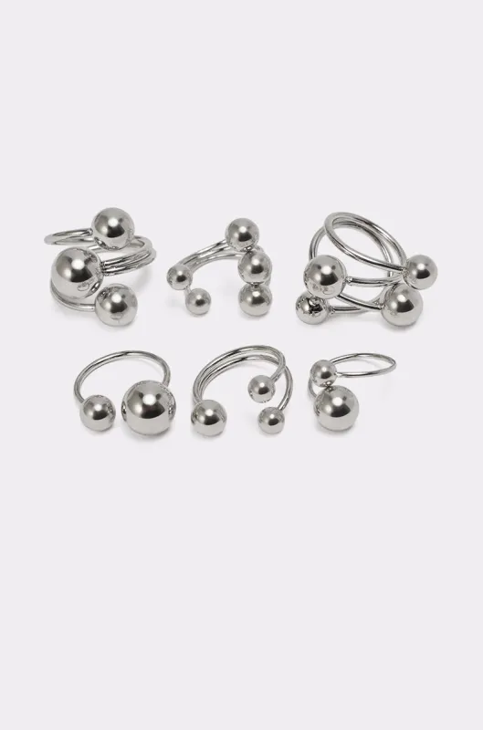 MOD GAL RING SET sold by AKIRA