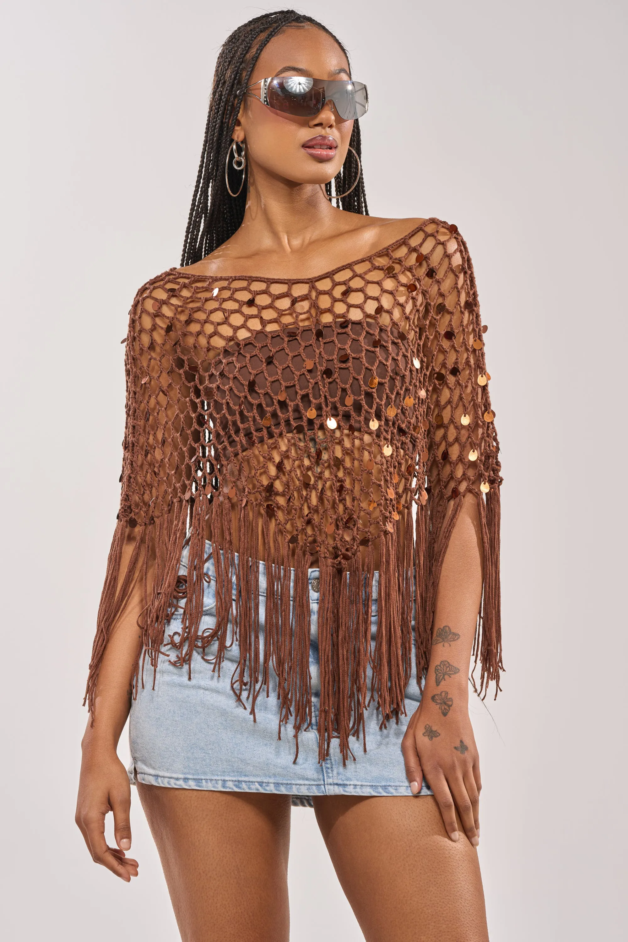 SHAKE IT QUEEN CROCHET BLOUSE sold by AKIRA product image thumbnail 4