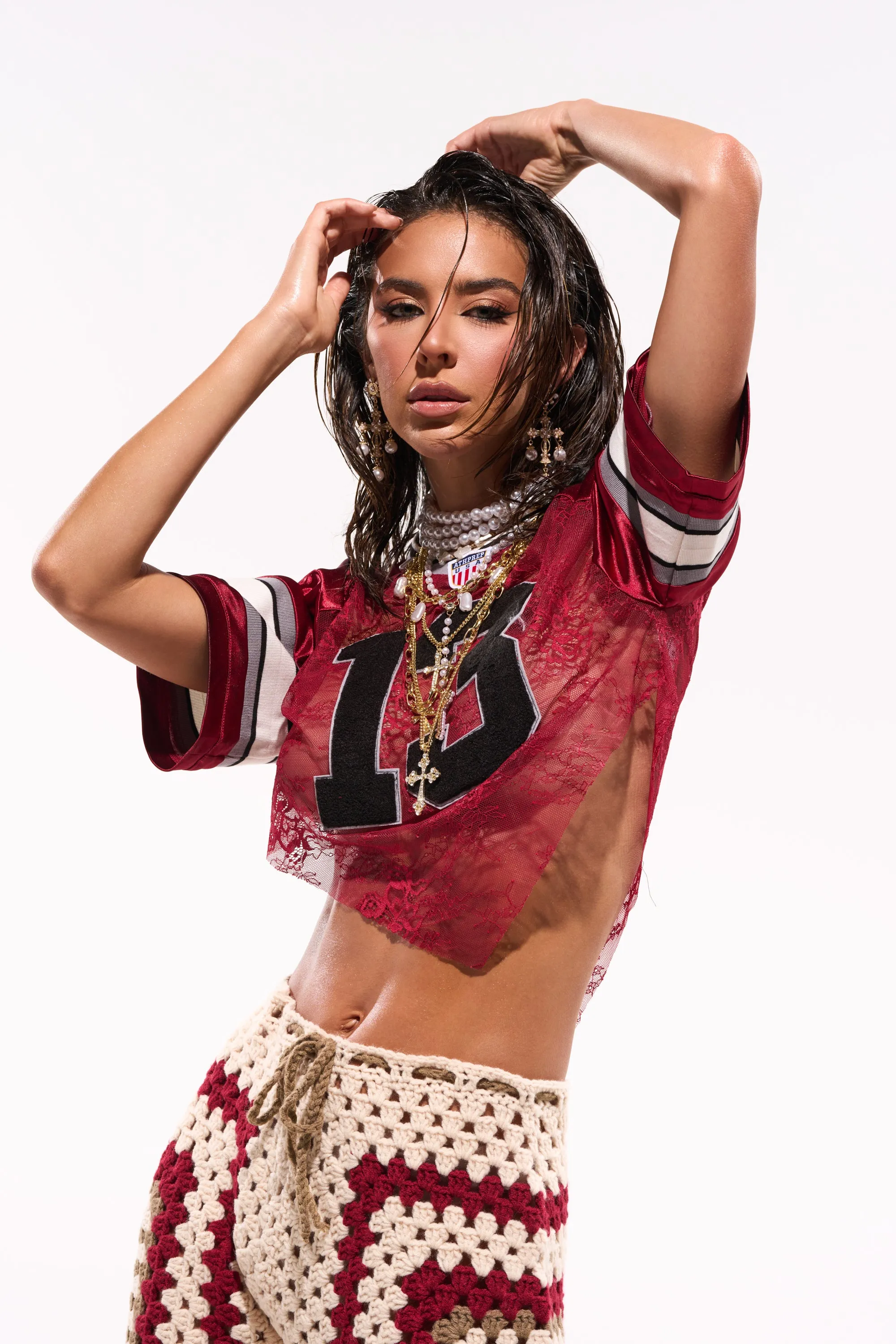 LUCKY LACE JERSEY TOP IN BURGUNDY sold by AKIRA product image thumbnail 2