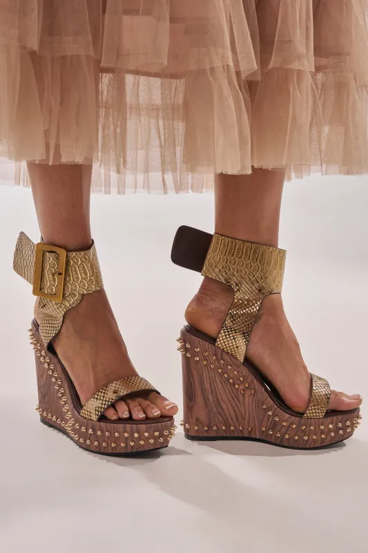 AKIRA GOLD SLOANE BROWN STUD AND SNAKE WEDGE SANDAL made by AKIRA