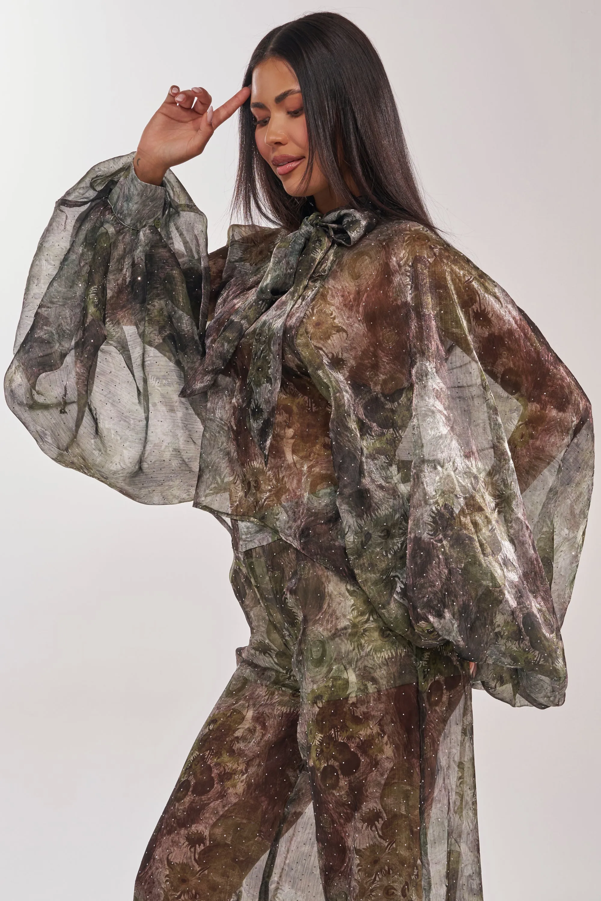 MYSTIQUE FLORAL CHIFFON BLOUSE sold by AKIRA product image thumbnail 5