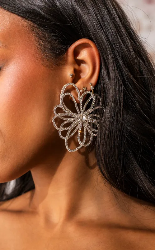 IM OUTSIDE EARRING made by AKIRA