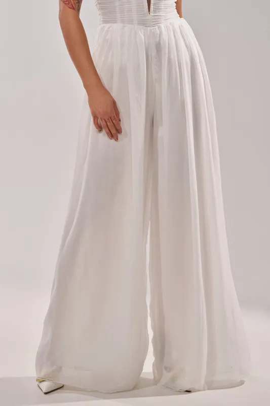 BEAUTIFUL WHITE PALAZZO PANT made by AKIRA