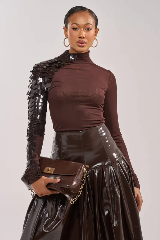 VELMA VINYL SINGLE SLEEVE SCALE TOP IN BROWN made by AKIRA