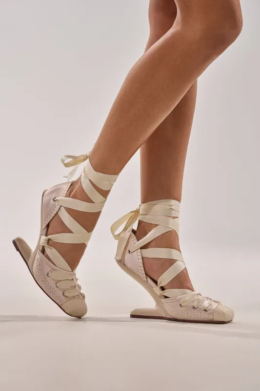 AKIRA GOLD TENDU IVORY BALLET LACE UP NOVELTY HEEL PUMP made by AKIRA