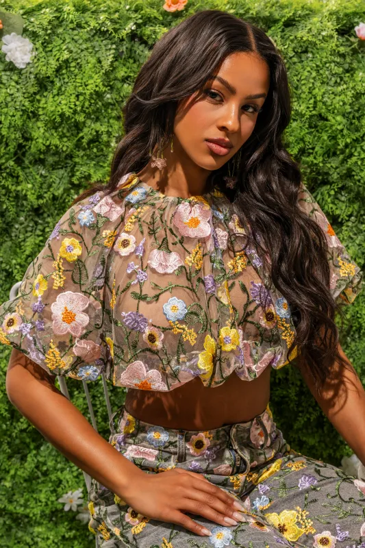 GARDEN PARTY FLORAL BLOUSE made by AKIRA