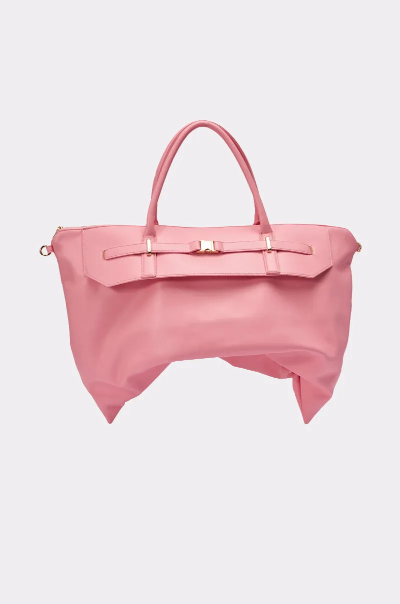 TAKE A PIC OVERSIZED SLOUCH TOTE IN PINK sold by AKIRA product image thumbnail 2