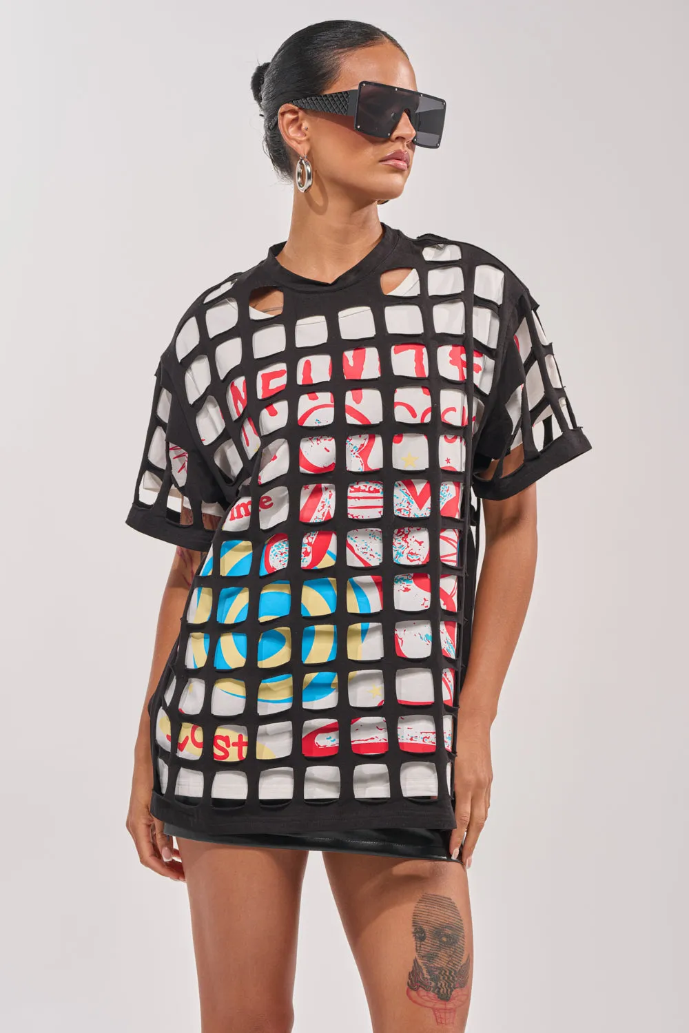 CHECKED OUT OVERSIZED TEE sold by AKIRA product image thumbnail 2