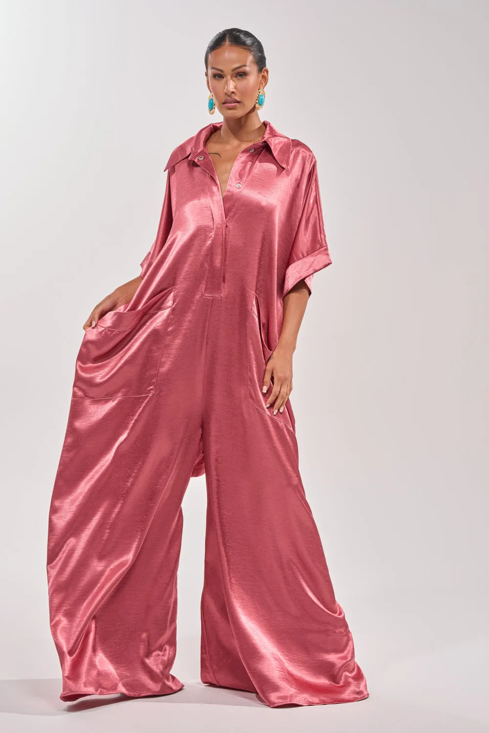 SHE'S RICH OVERSIZED JUMPSUIT IN ROSE sold by AKIRA product image thumbnail 5