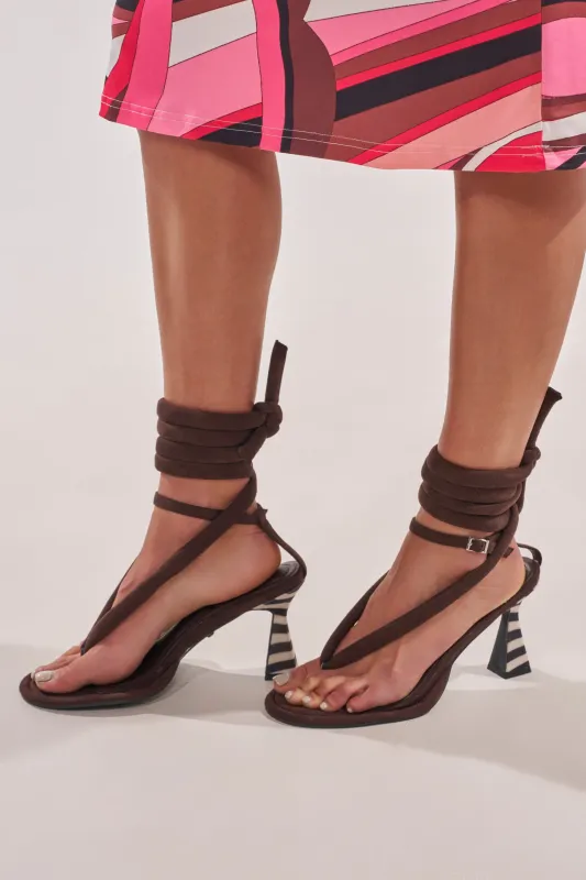 AZALEA WANG RAMIEL CHOCOLATE FAUX SUEDE COLOR BLOCKED CHUNKY SANDAL made by Azalea Wang