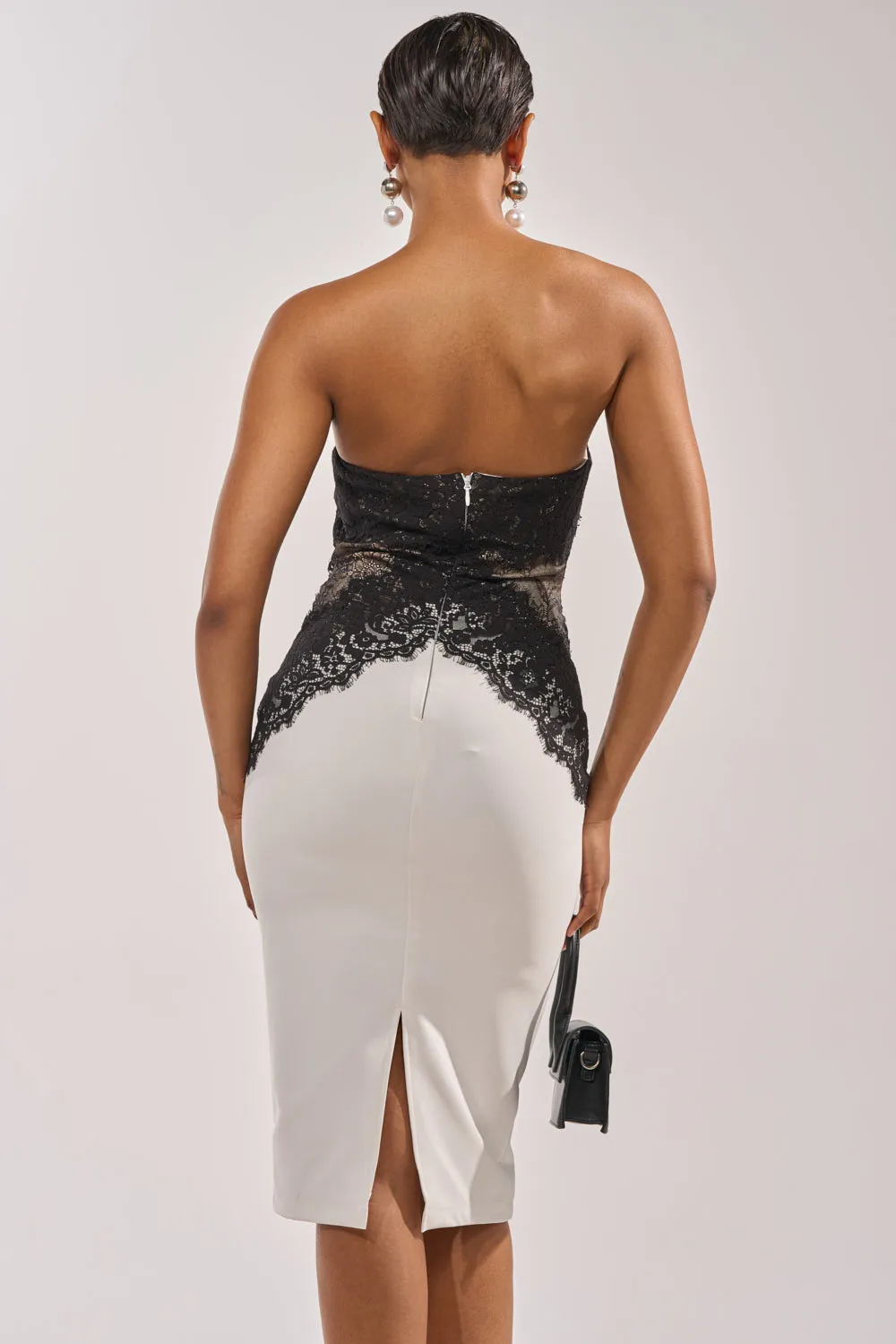 ALL OCCASIONS LACE MAXI DRESS IN WHITE sold by AKIRA product image thumbnail 3