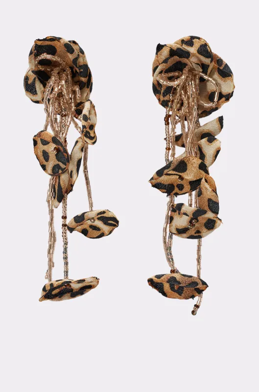 LEAH EARRING made by AKIRA