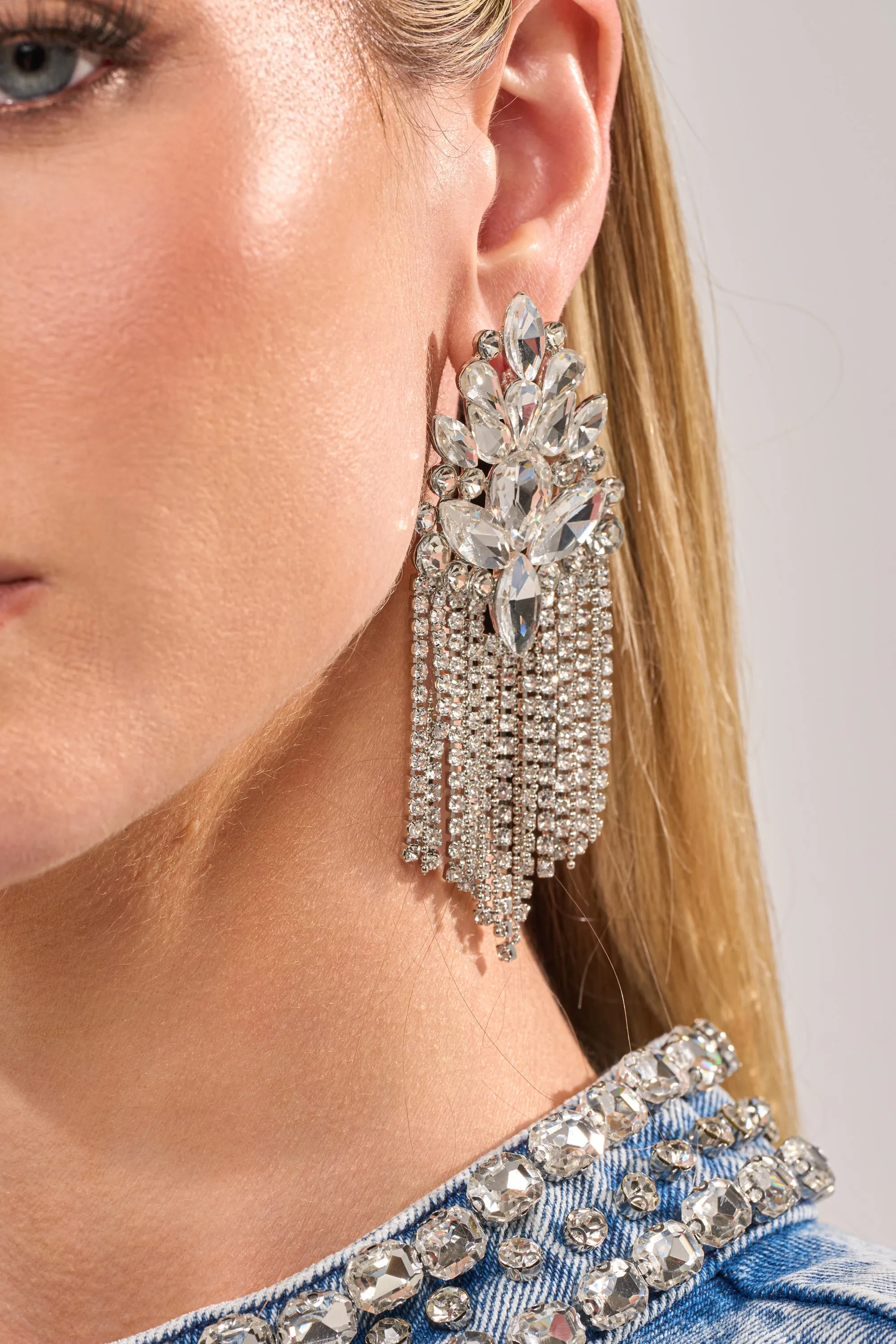 GNO EARRING sold by AKIRA product image thumbnail 2