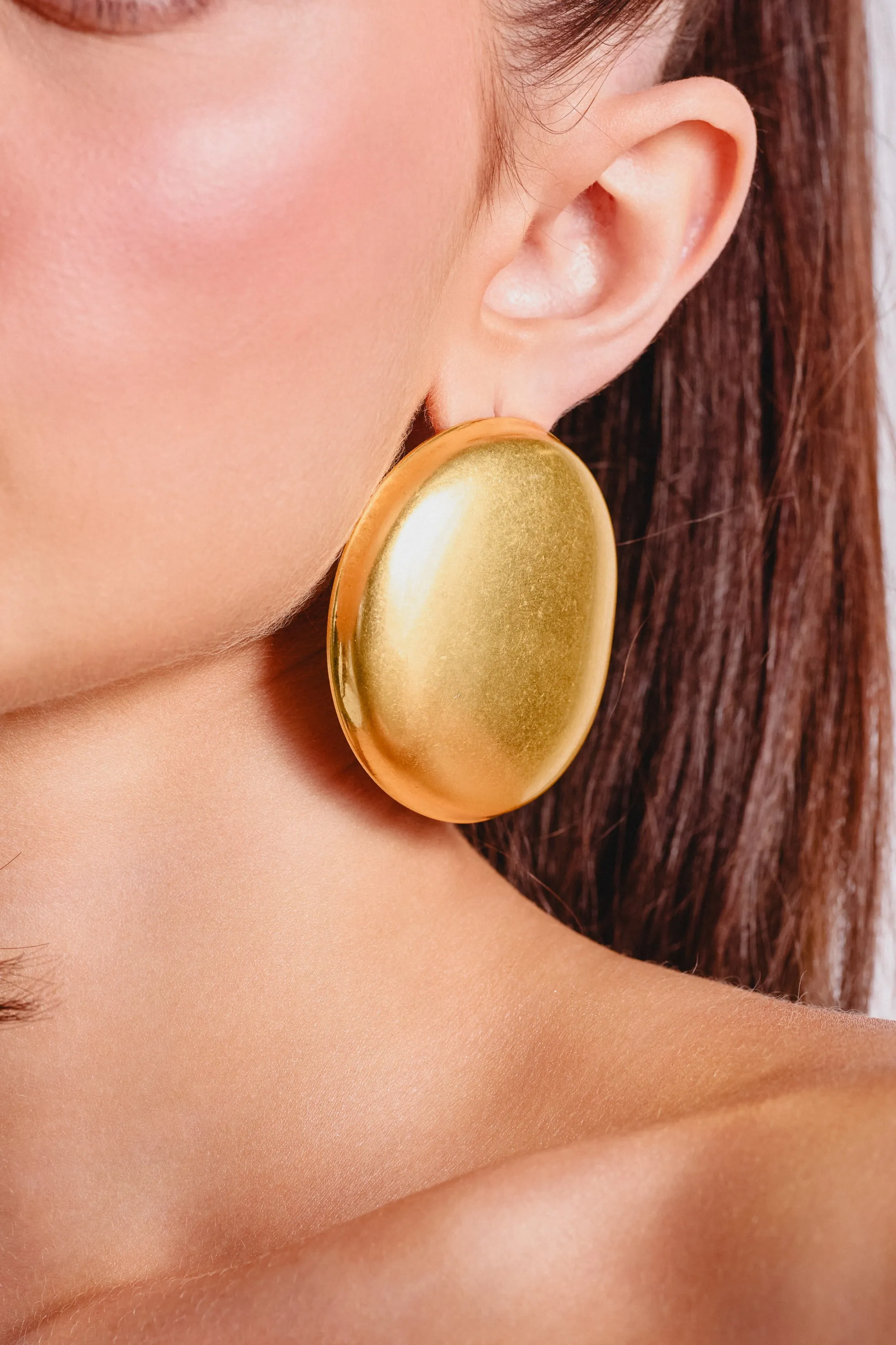 IN TUSCANY EARRING sold by AKIRA product image thumbnail 2