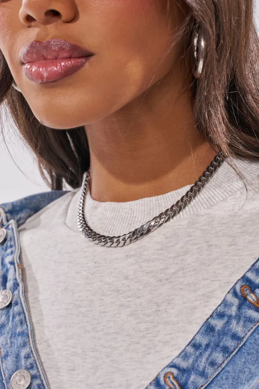 16 INCH MIAMI CHAIN 8MM IN SILVER made by AKIRA