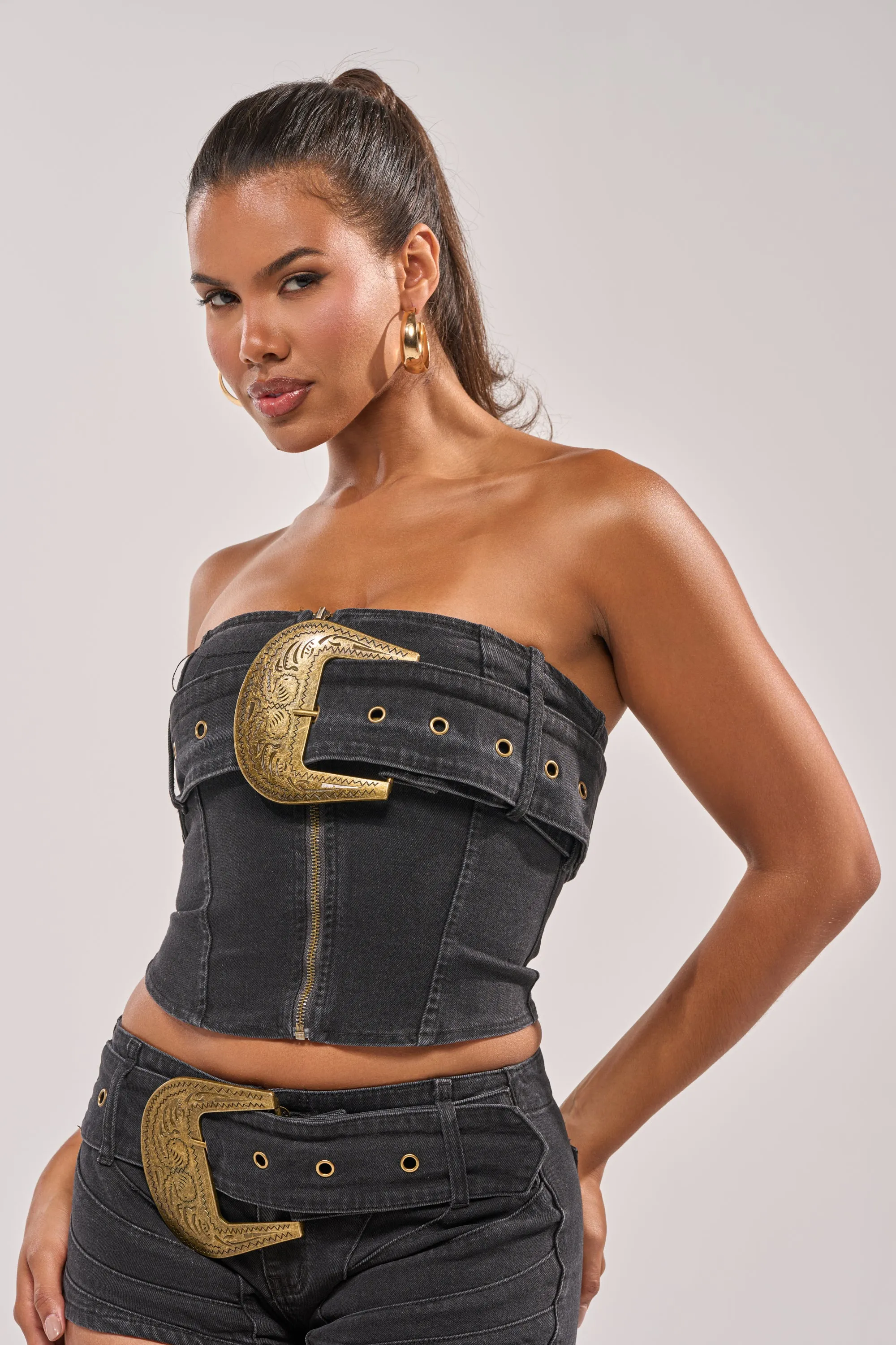 BUCKIN DENIM TUBE TOP sold by AKIRA product image thumbnail 2
