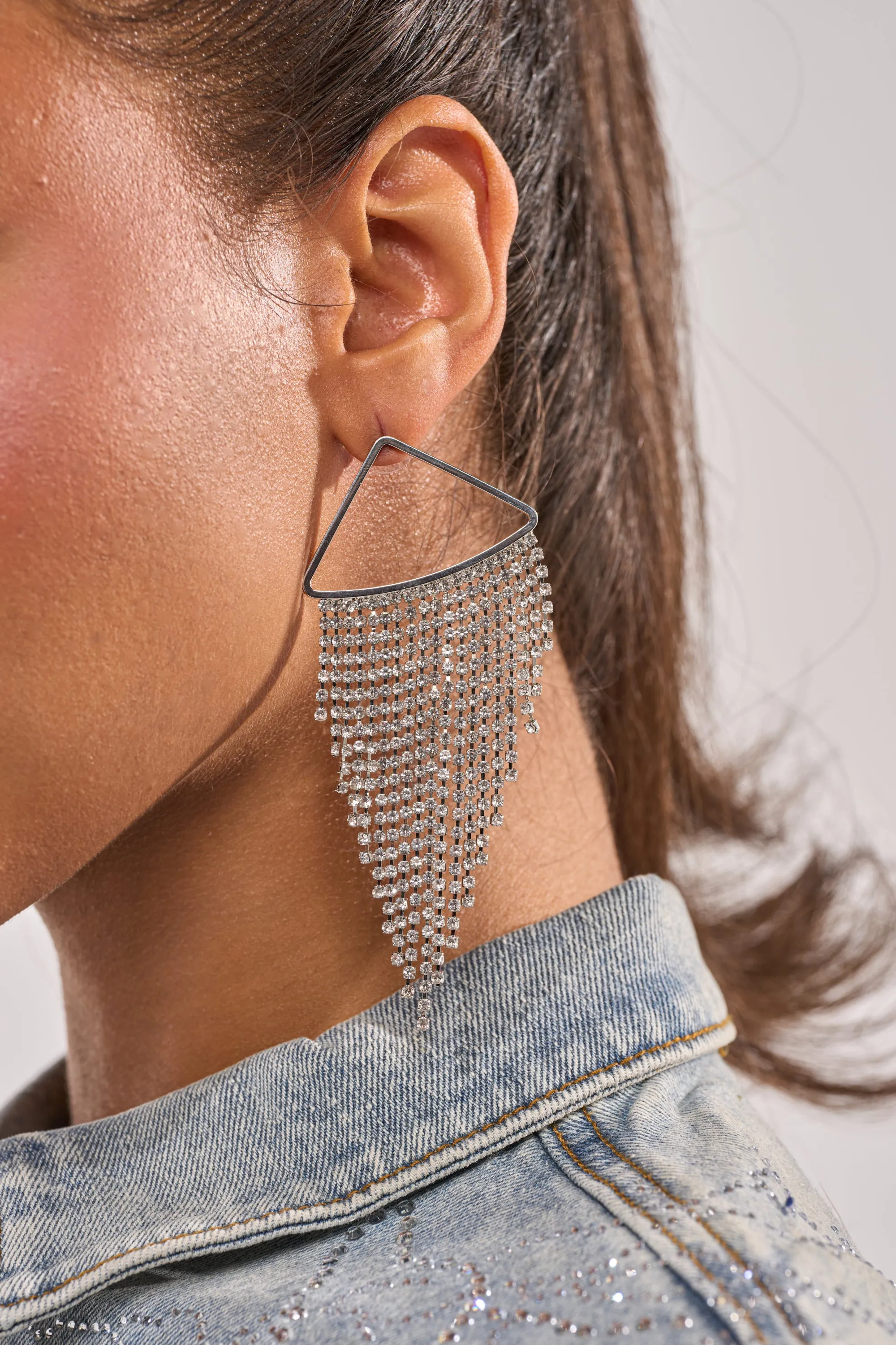 WE'RE GOING OUT EARRING IN SILVER sold by AKIRA product image thumbnail 3