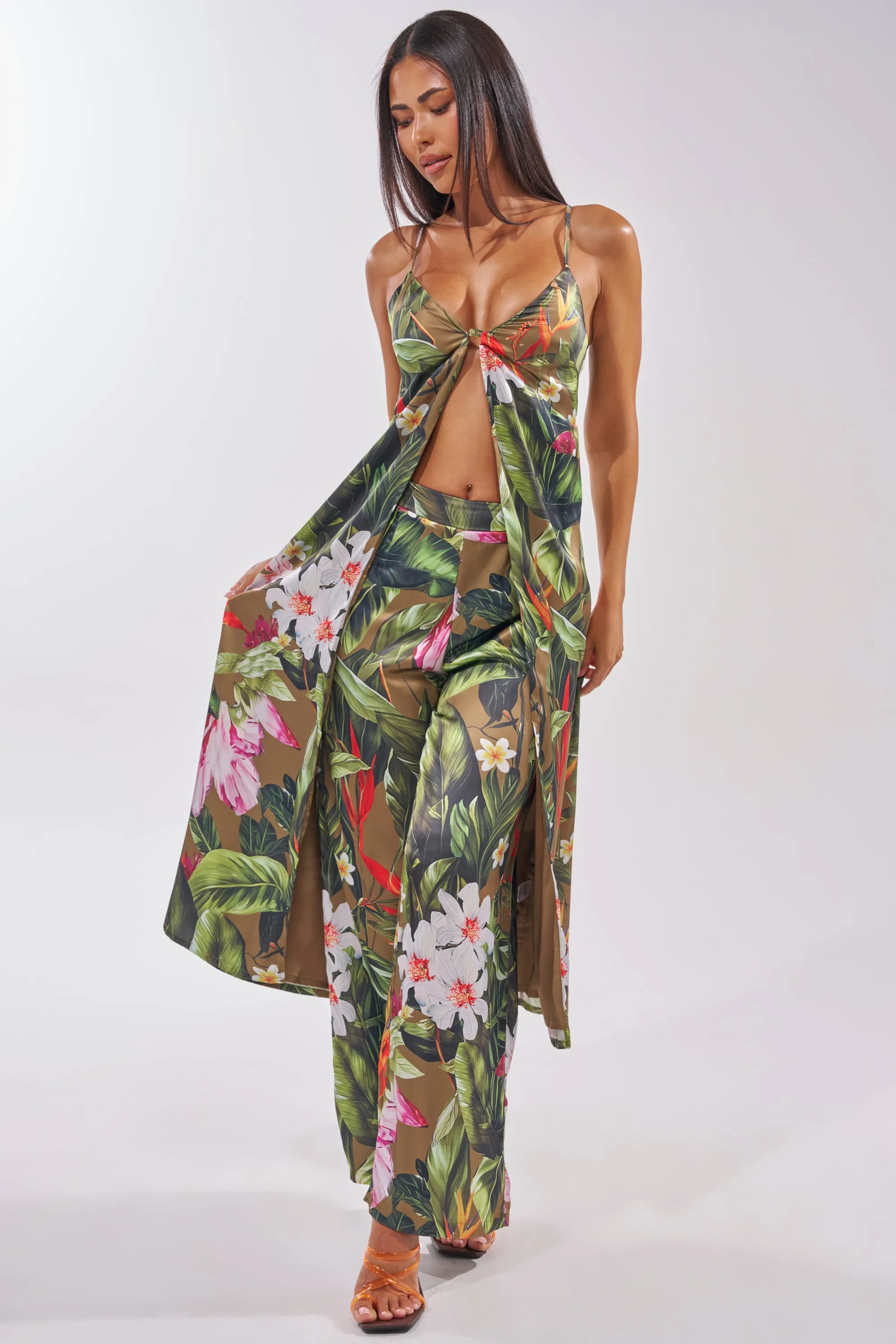 INTO THE WILD FLORAL TROUSER sold by AKIRA product image thumbnail 5