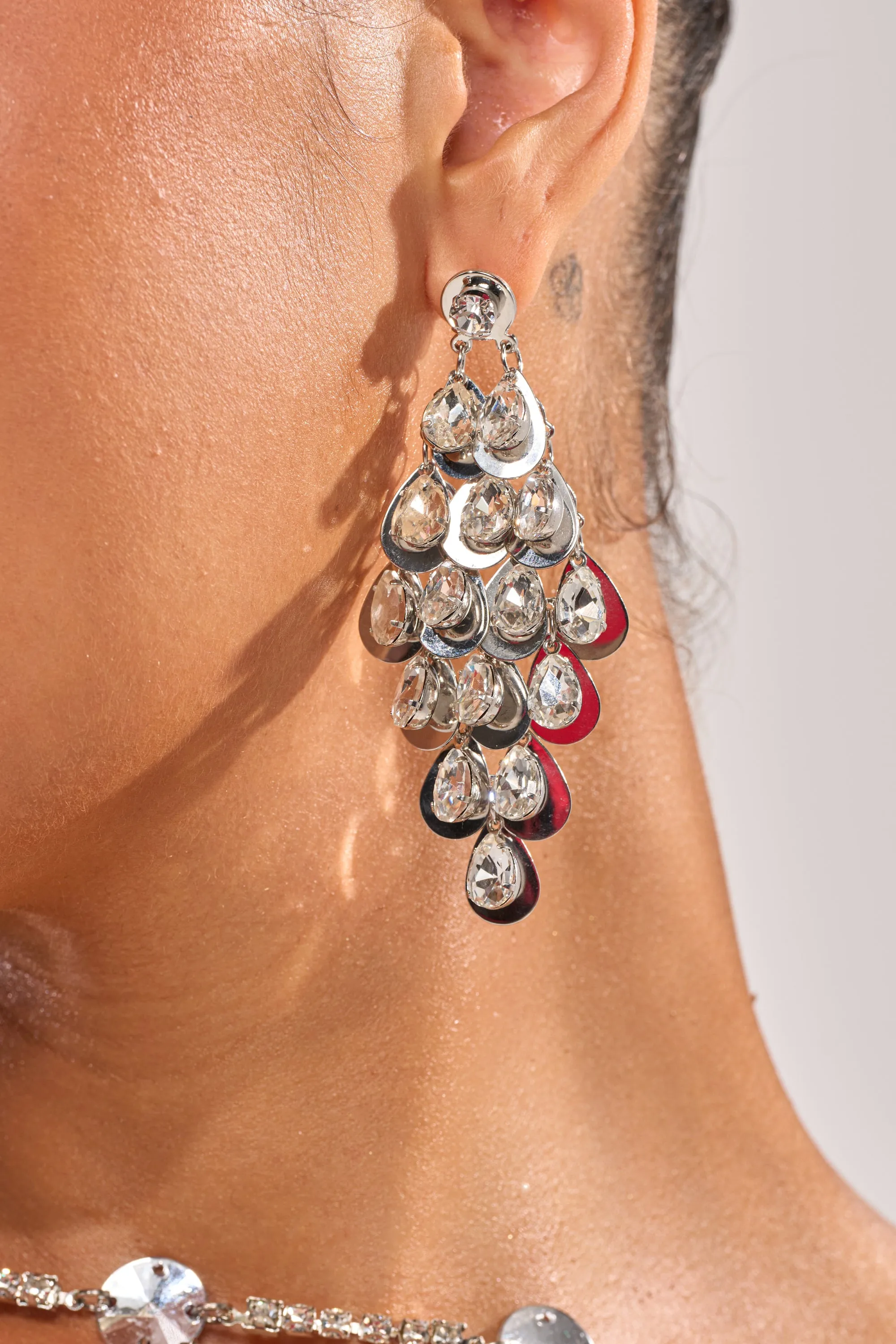 DAZZLE ME EARRING sold by AKIRA product image thumbnail 3