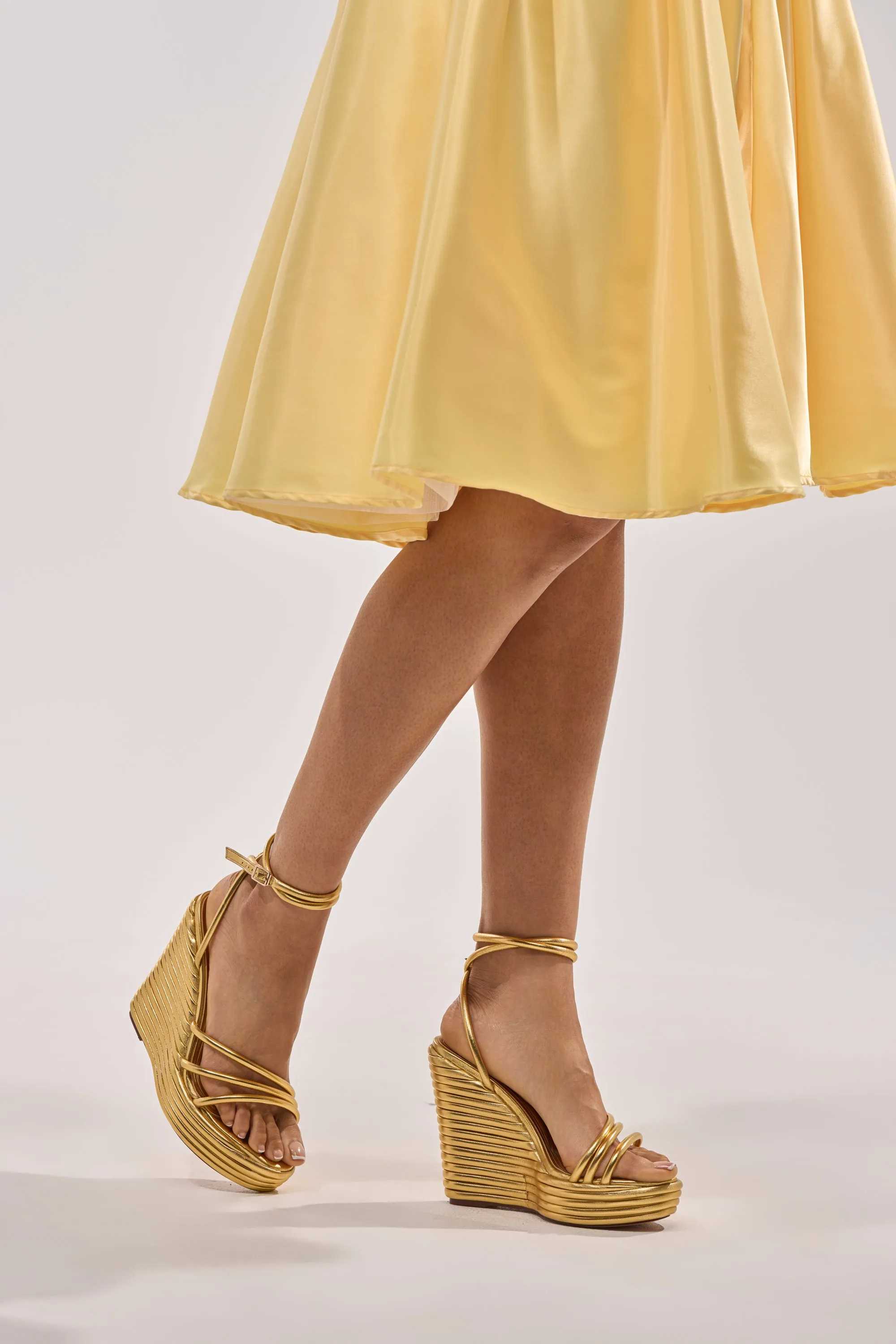 AZALEA WANG AVENY GOLD STRAP ROUND TOE WEDGE SANDAL sold by AKIRA product image thumbnail 2