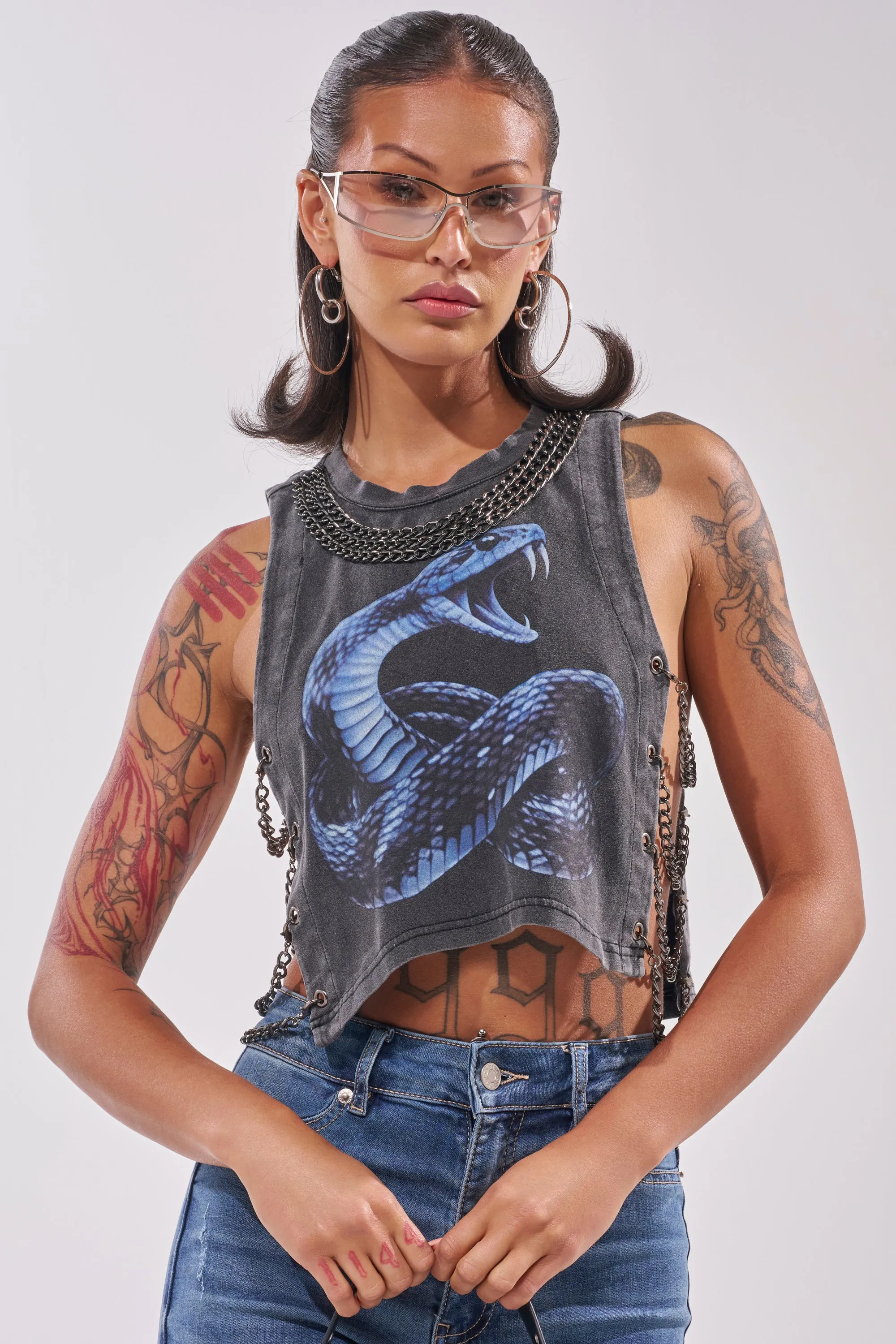 HISS HISS CHAIN DETAIL TANK sold by AKIRA product image thumbnail 3