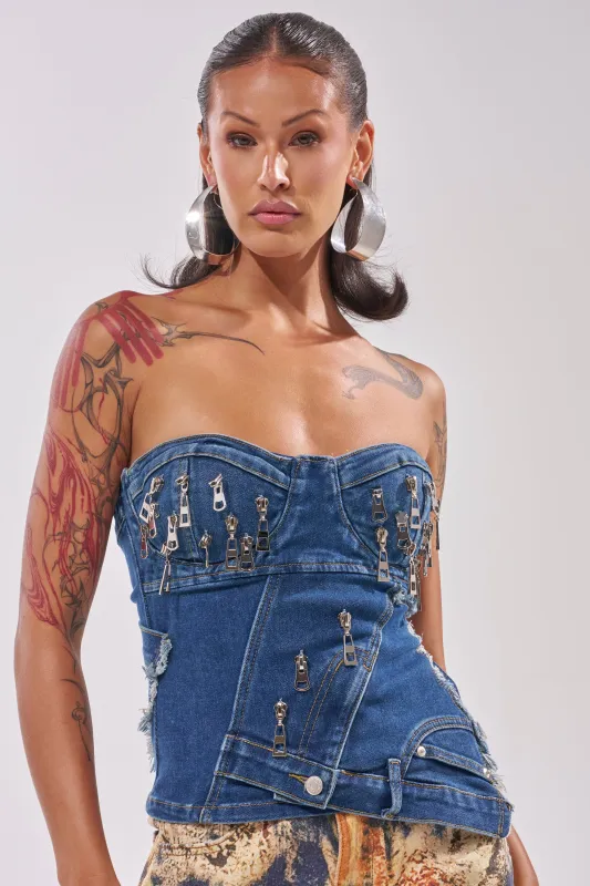 CHAINED OUT CORSET made by AKIRA