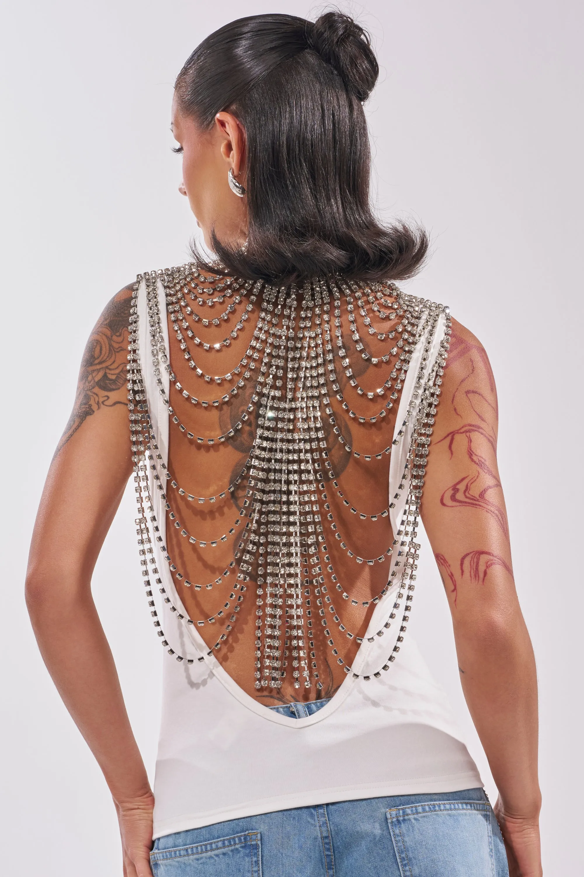 ONE OF ONE RHINESTONE SLEEVELESS TEE sold by AKIRA product image thumbnail 4