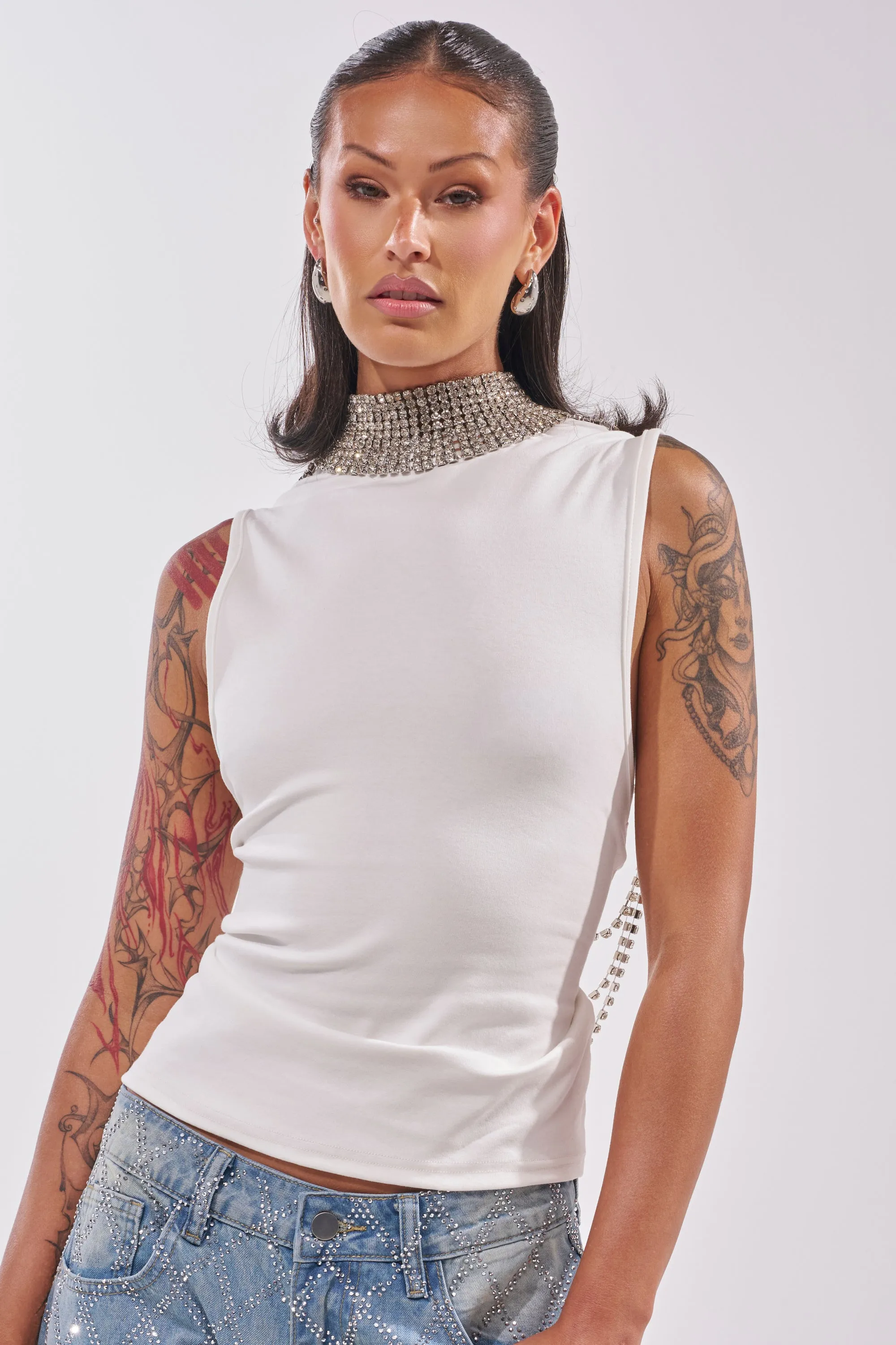 ONE OF ONE RHINESTONE SLEEVELESS TEE sold by AKIRA product image thumbnail 2