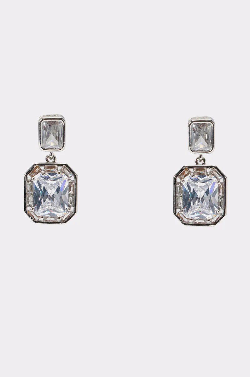 DIAMONDS ARE MY LOVE LANGUAGE EARRING sold by AKIRA