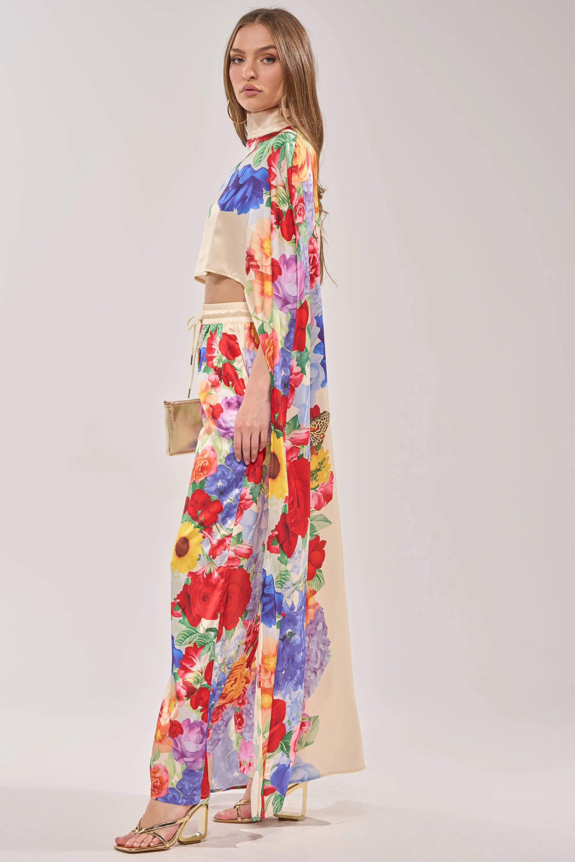 FLORAL BURST CAPE TOP sold by AKIRA product image thumbnail 4