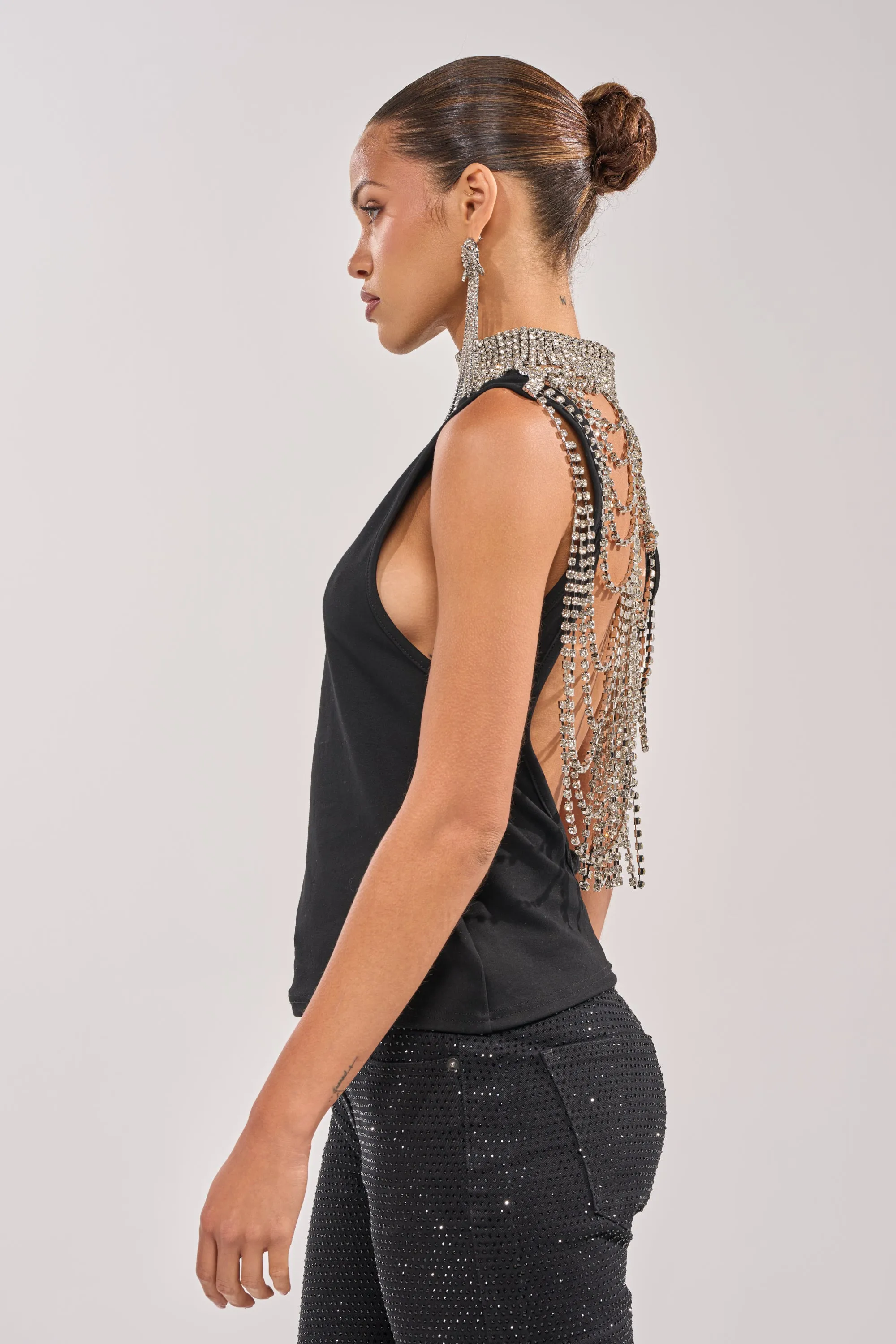 ONE OF ONE RHINESTONE SLEEVELESS TEE IN BLACK sold by AKIRA product image thumbnail 4