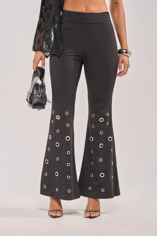 CHECK IT OUT GROMMET FLARE LEGGING made by AKIRA