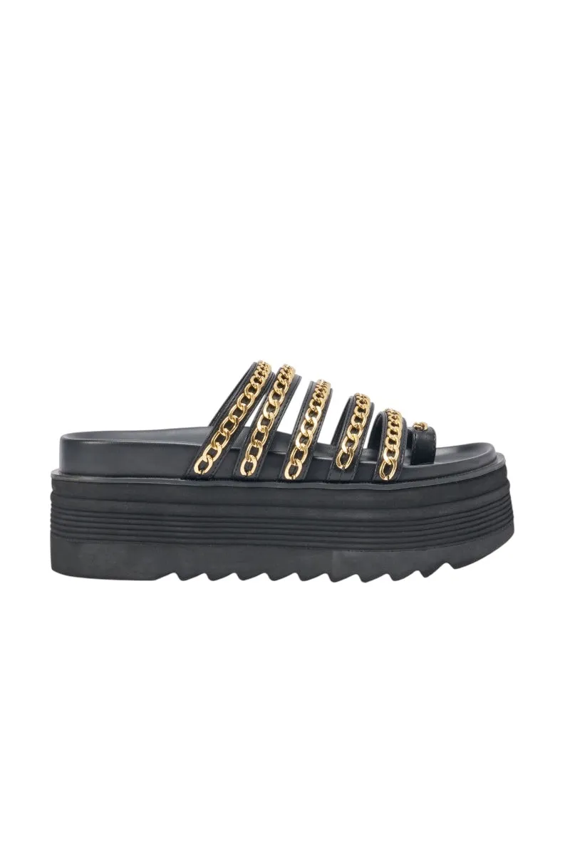AKIRA CLEMENTE GOLD CHAIN DETAIL FLATFORM SANDAL sold by AKIRA product image thumbnail 4