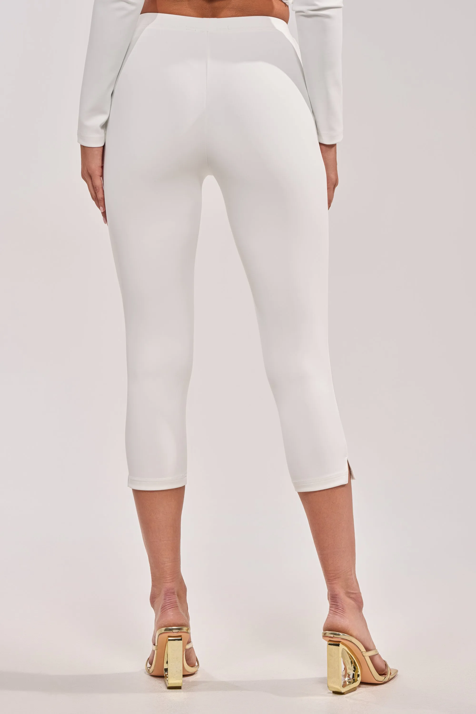 MODEL OFF DUTY CAPRI sold by AKIRA product image thumbnail 5