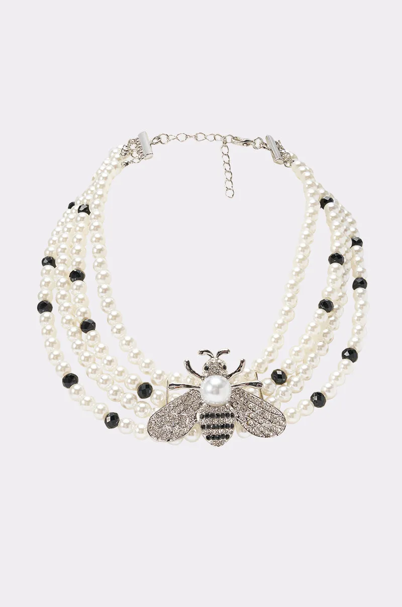 QUEEN BEE NECKLACE sold by AKIRA product image thumbnail 2