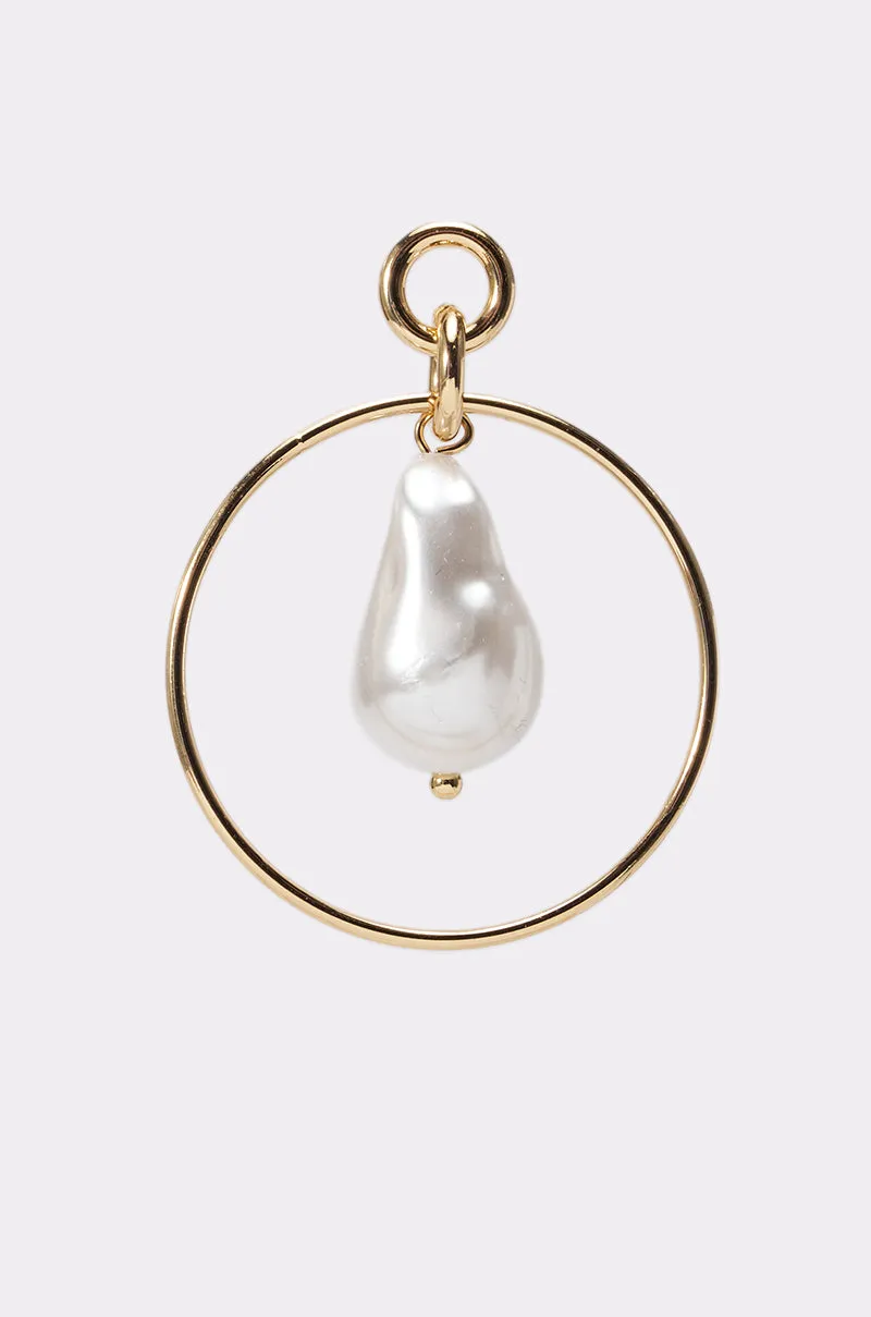 CALL ME MOTHER EARRING sold by AKIRA product image thumbnail 3