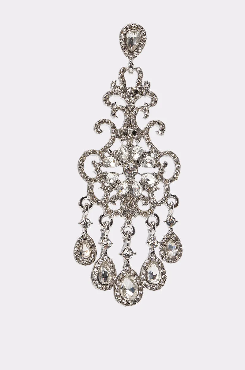 CHANDELIER EARRING sold by AKIRA product image thumbnail 3
