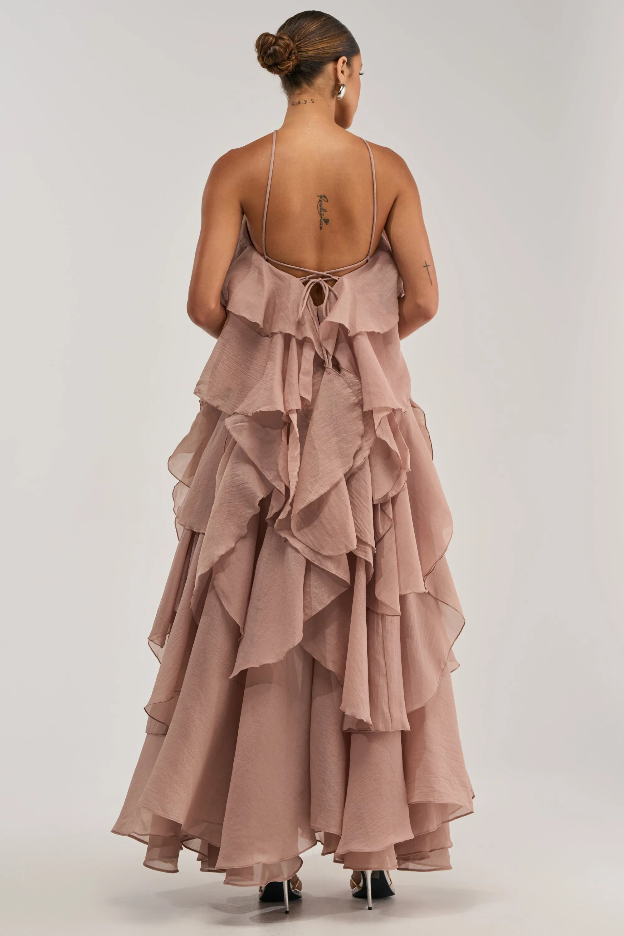 GOLDEN HOUR FLORAL CHIFFON MAXI DRESS IN MAUVE sold by AKIRA product image thumbnail 4