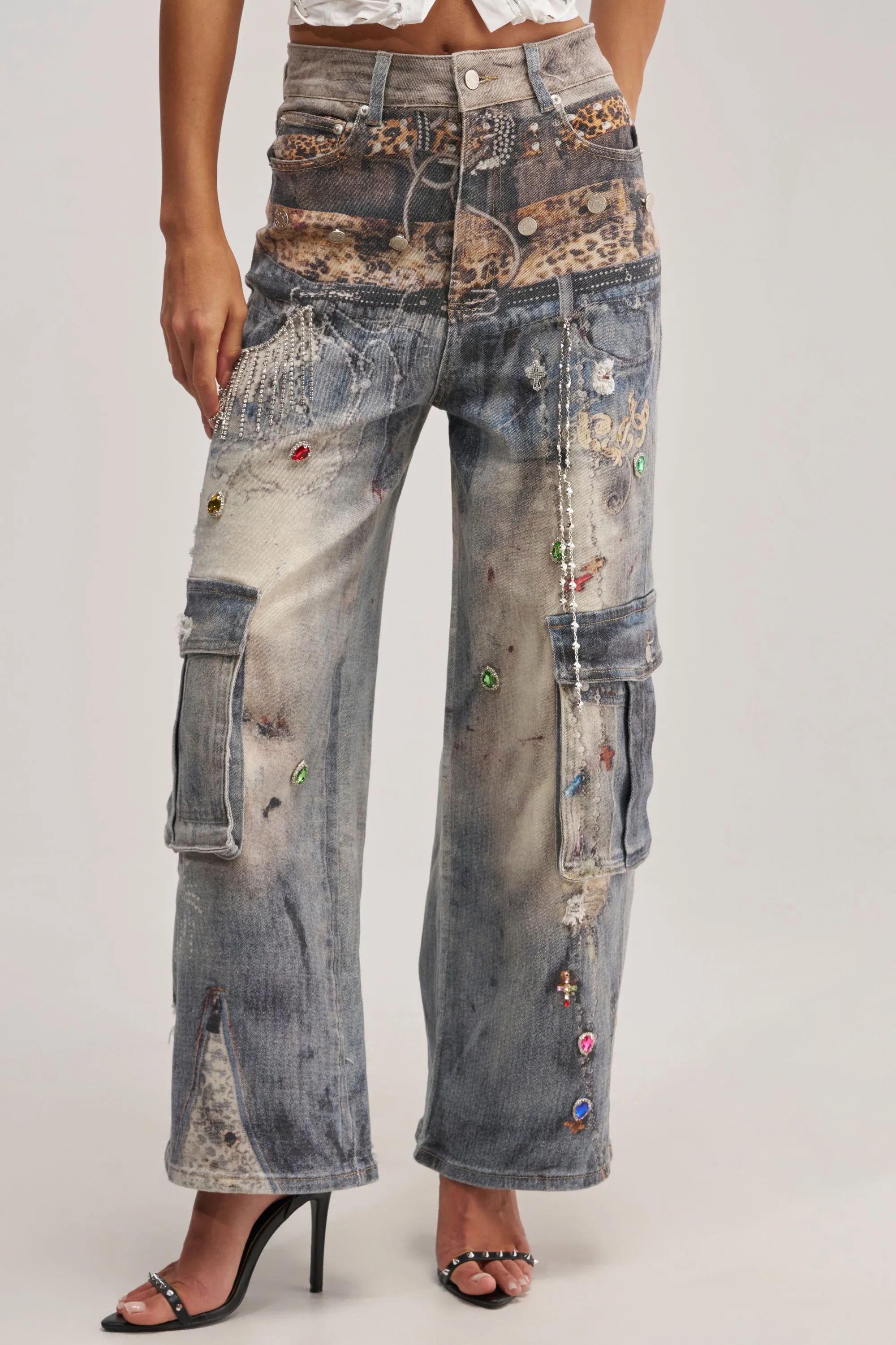 COME AND GET IT RELAXED DENIM sold by AKIRA product image thumbnail 2