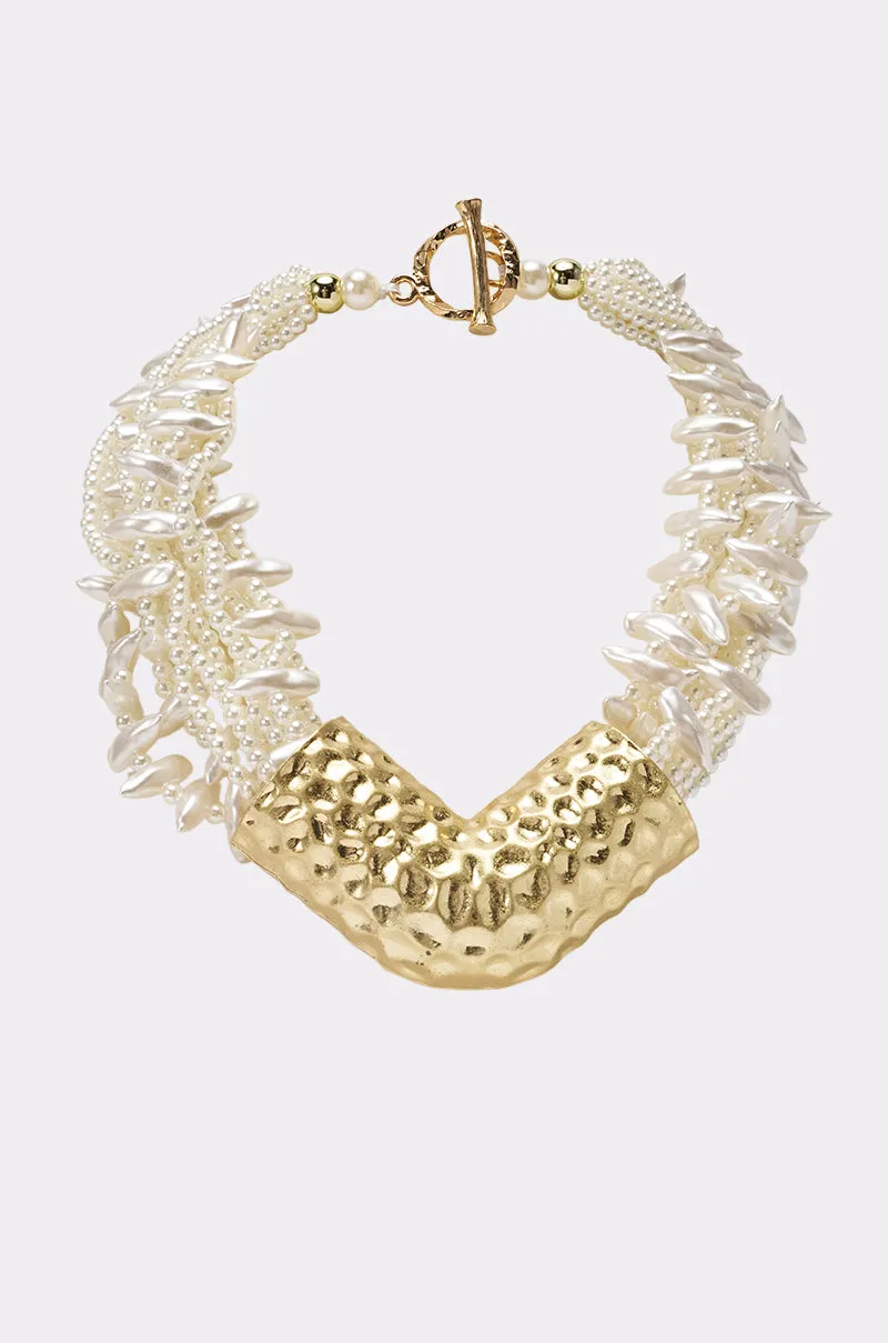 CLEARLY NECKLACE sold by AKIRA